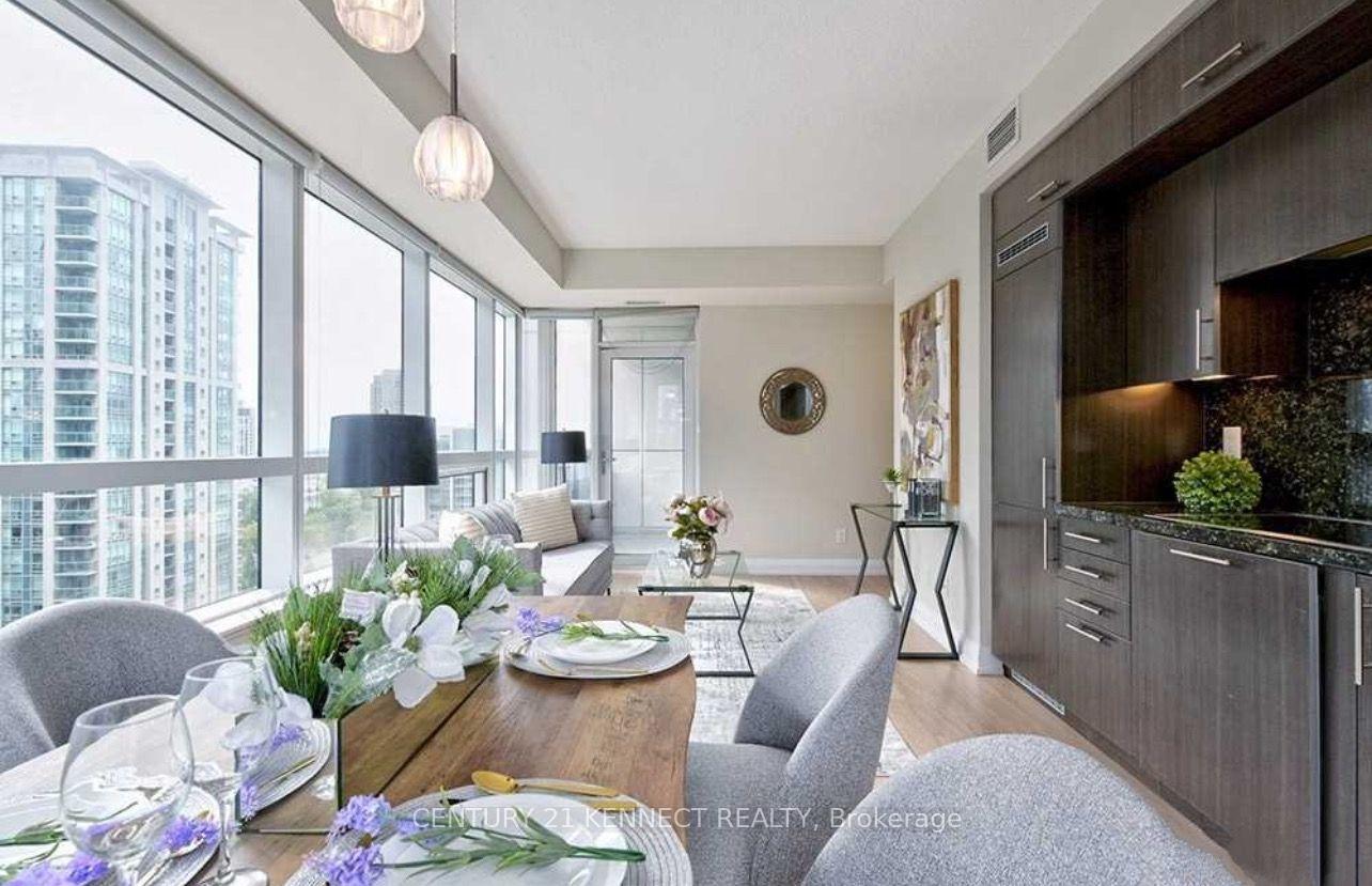 Photo 12 of Unit 1005, 2 Anndale Drive, North York, Willowdale East — HOMEH