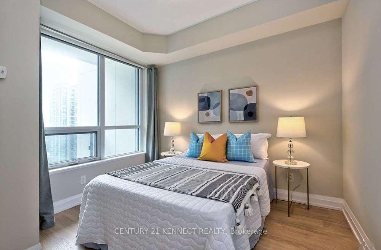 Photo 18 of Unit 1005, 2 Anndale Drive, North York, Willowdale East — HOMEH