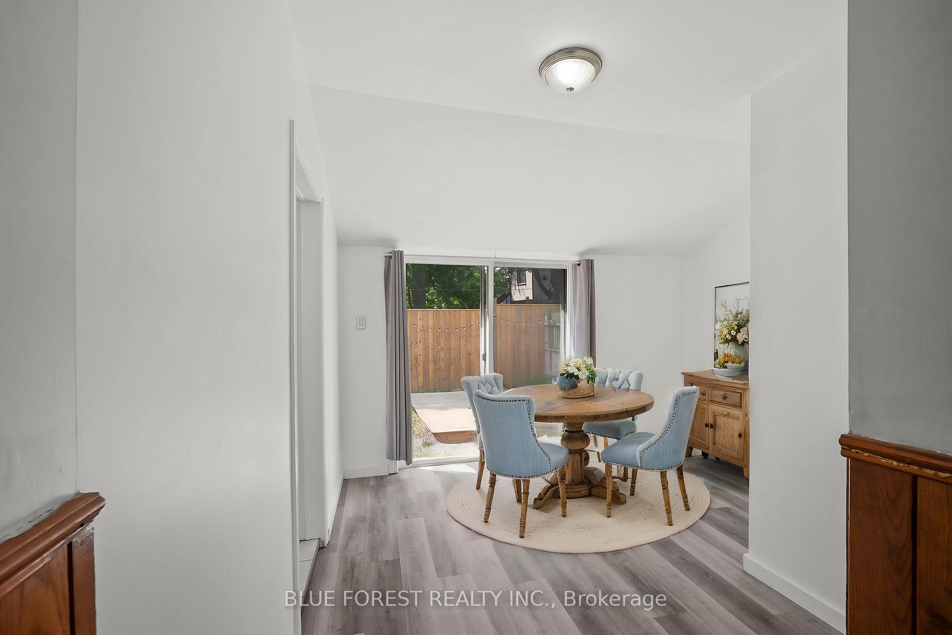 Photo 10 of 508 Hatch Street, Woodstock, Woodstock - South — HOMEH
