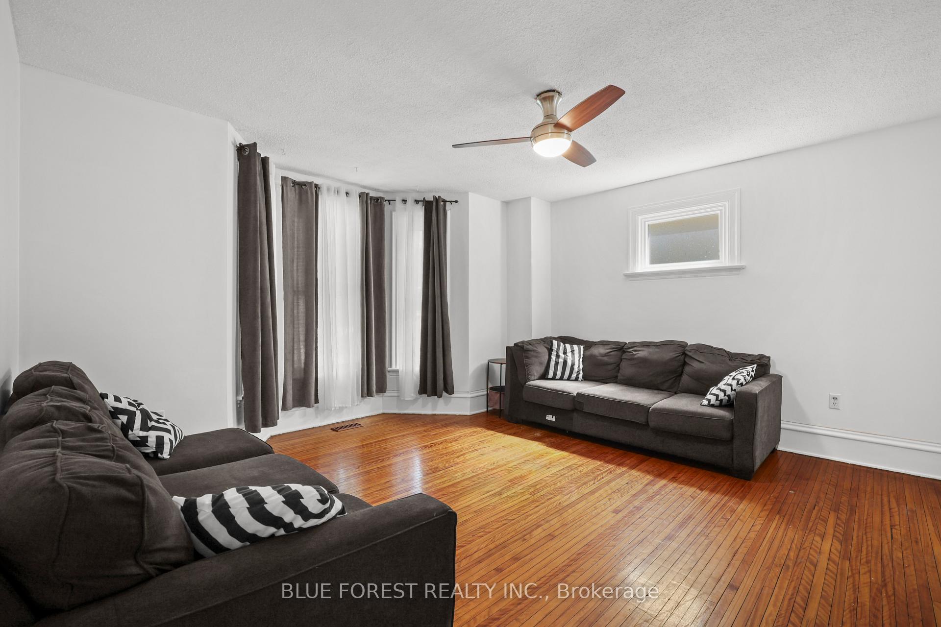 Photo 17 of 508 Hatch Street, Woodstock, Woodstock - South — HOMEH