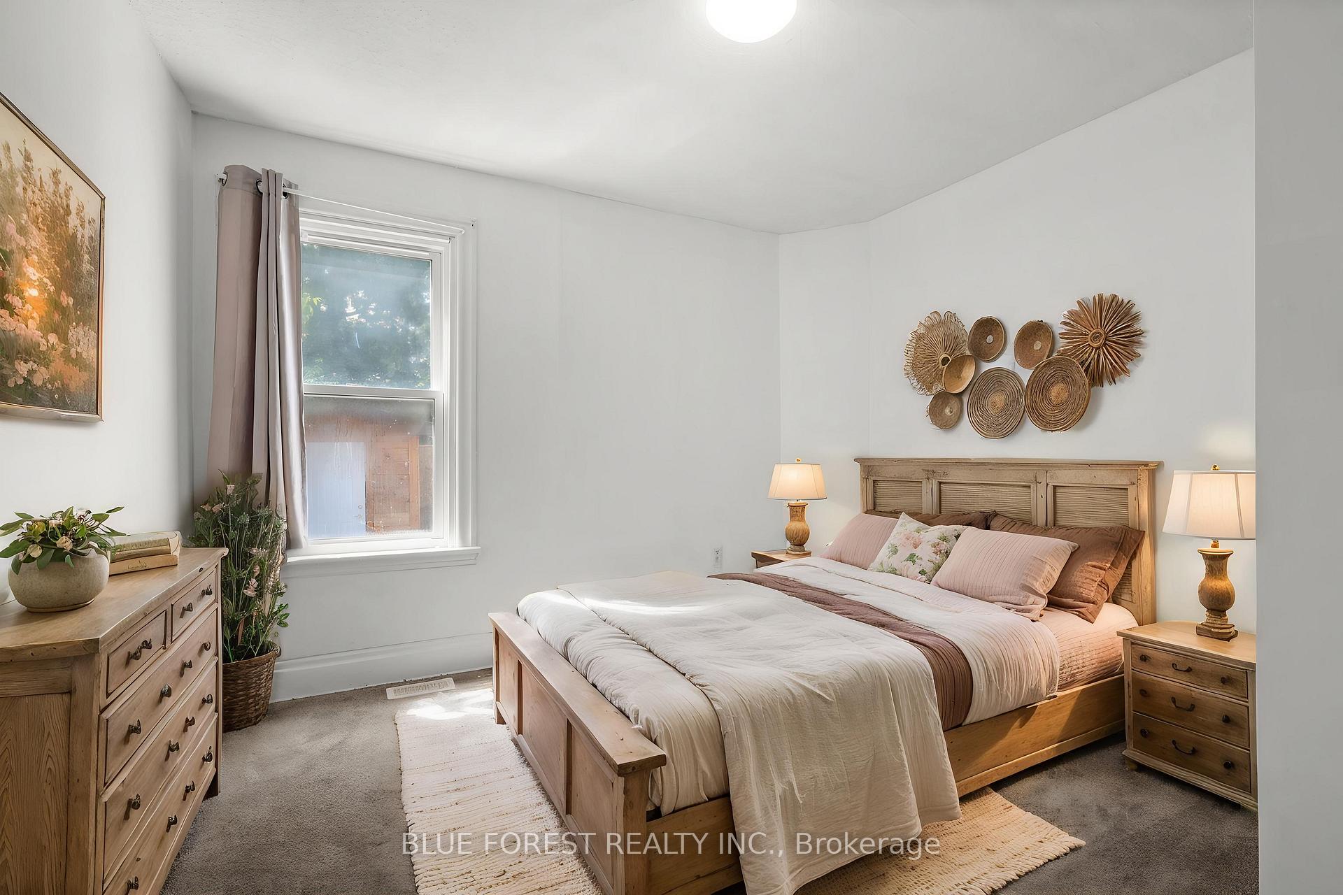 Photo 20 of 508 Hatch Street, Woodstock, Woodstock - South — HOMEH