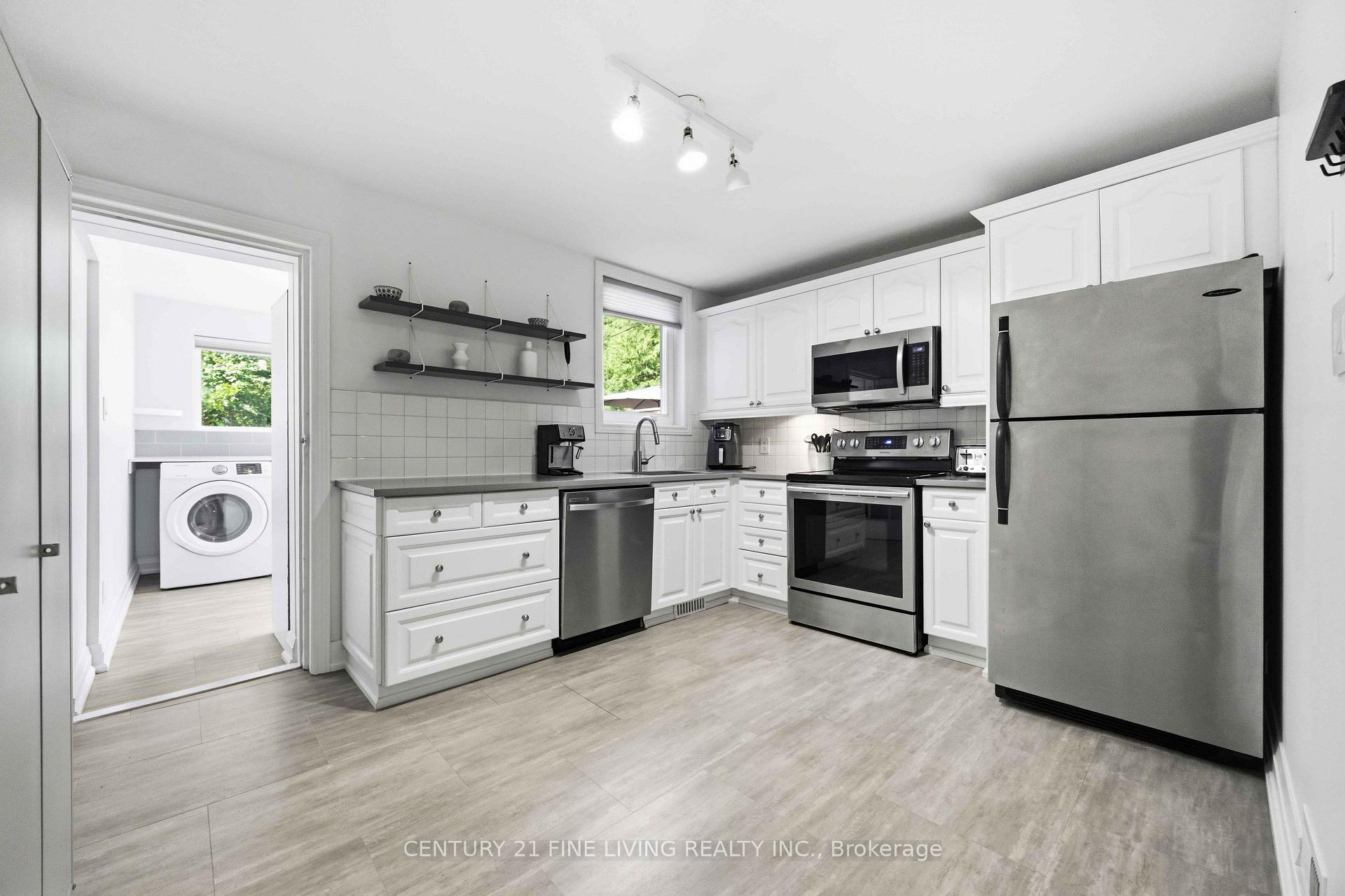 Photo 15 of 294 Gainsborough Road, Toronto, Woodbine Corridor — HOMEH