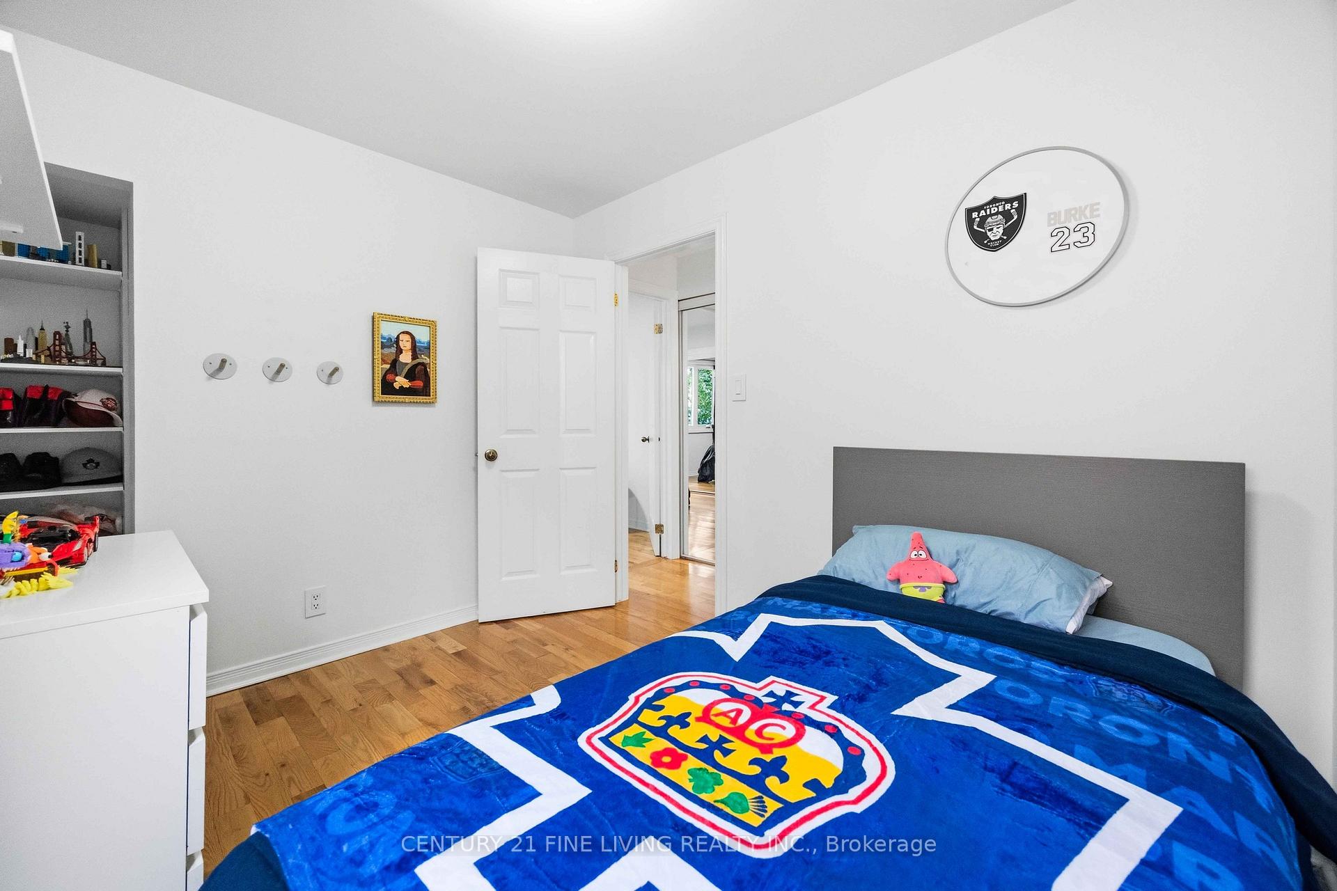 Photo 30 of 294 Gainsborough Road, Toronto, Woodbine Corridor — HOMEH