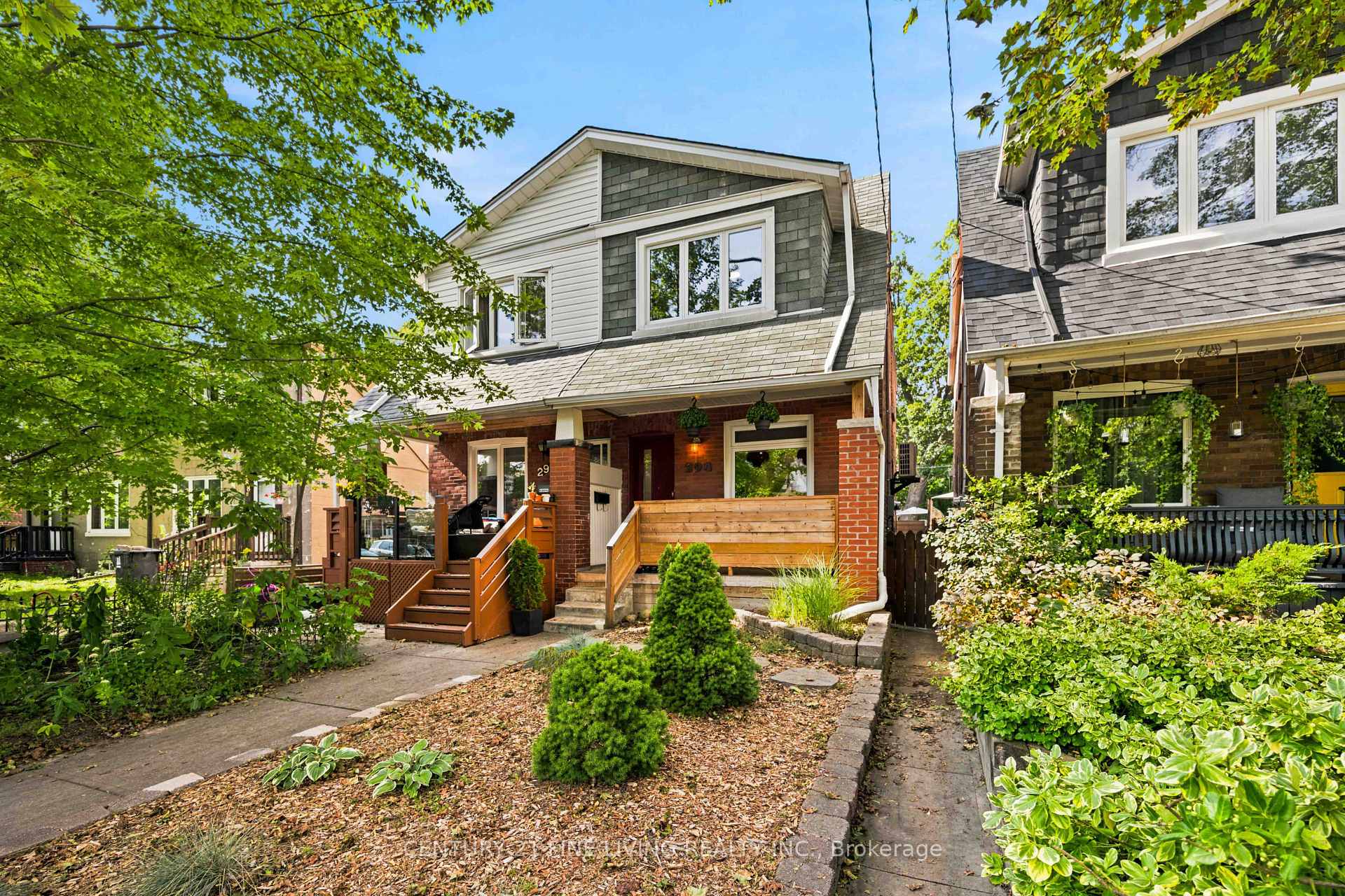 Photo 47 of 294 Gainsborough Road, Toronto, Woodbine Corridor — HOMEH