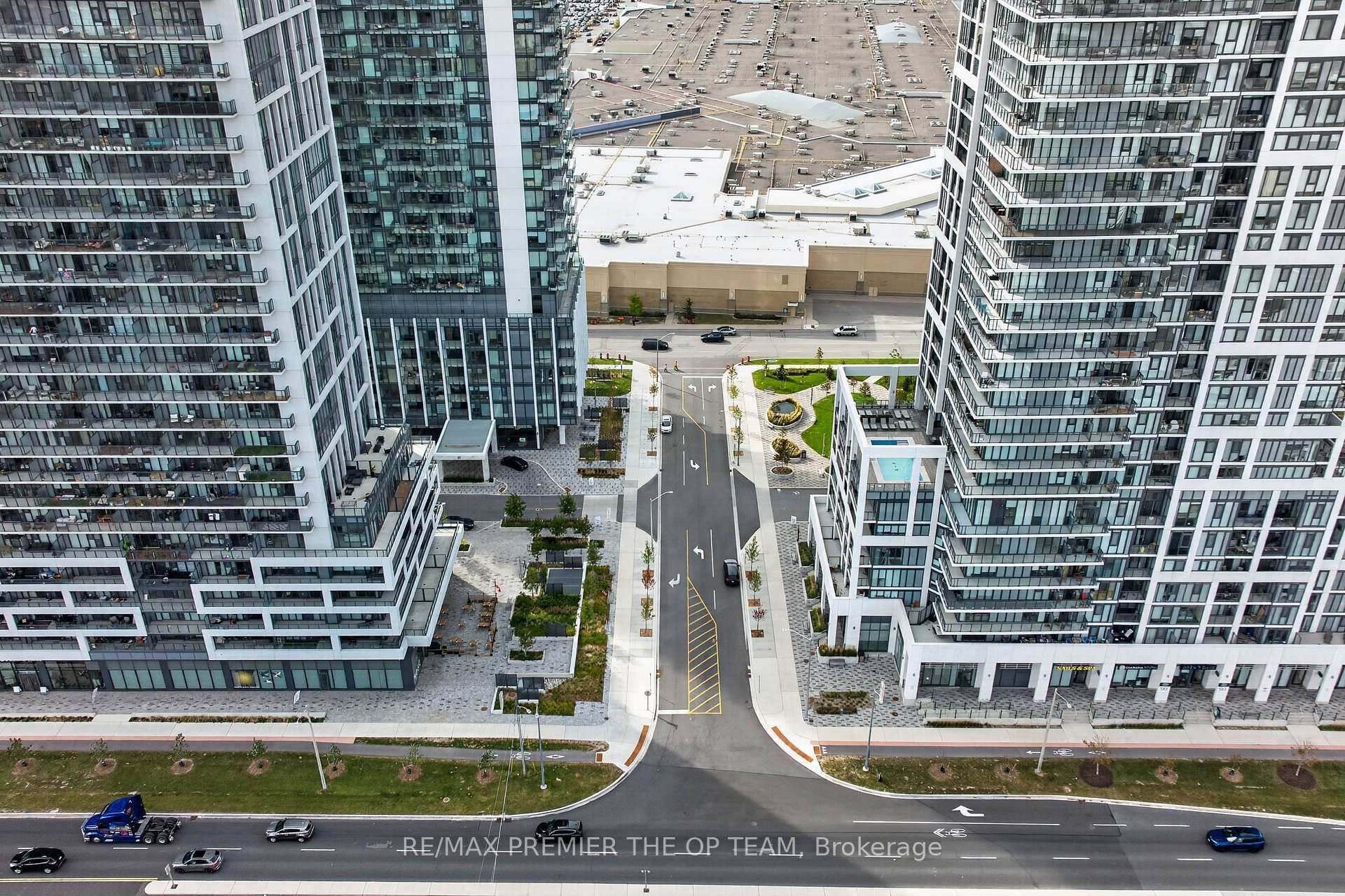 Photo 5 of Unit 1804, 27 Korda Gate, Vaughan, Vellore Village — HOMEH