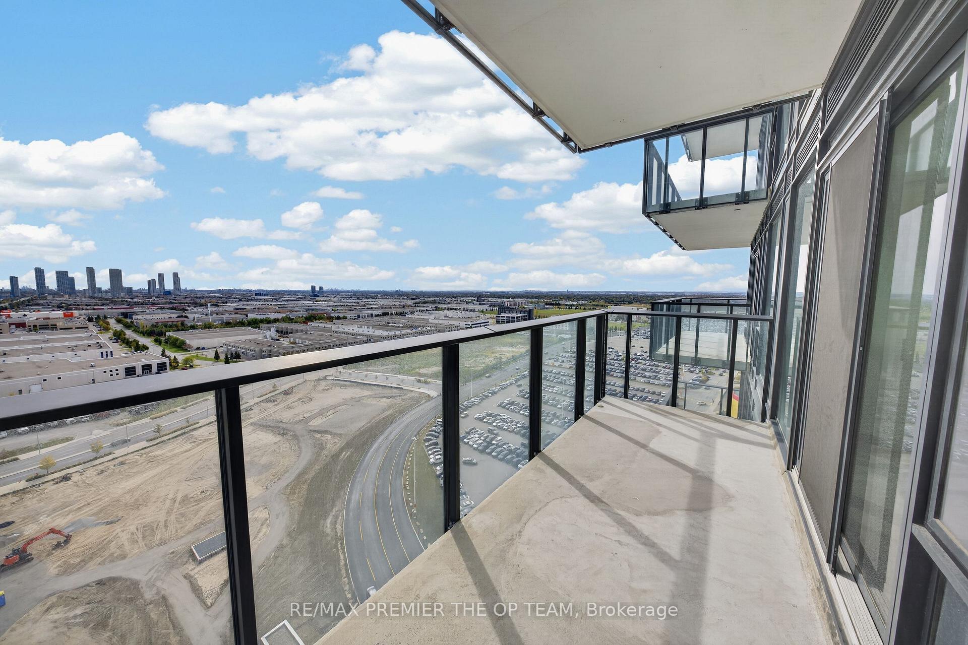 Photo 24 of Unit 1804, 27 Korda Gate, Vaughan, Vellore Village — HOMEH