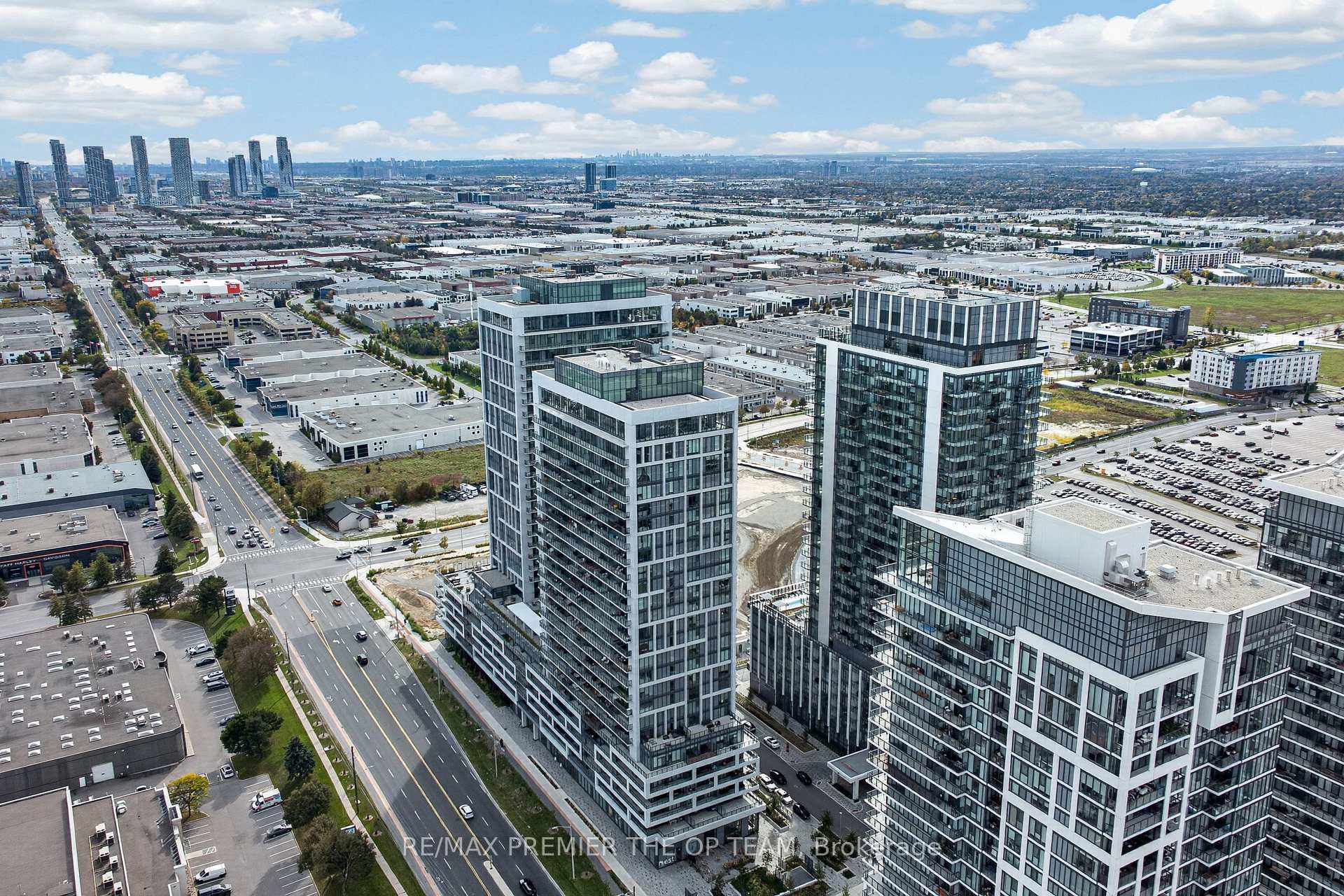 Photo 40 of Unit 1804, 27 Korda Gate, Vaughan, Vellore Village — HOMEH