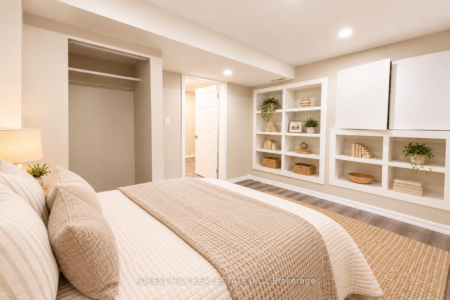 Photo 6 of Unit Bsmt, 136 Esther Crescent, Vaughan, Crestwood-Springfarm-Yorkhill — HOMEH
