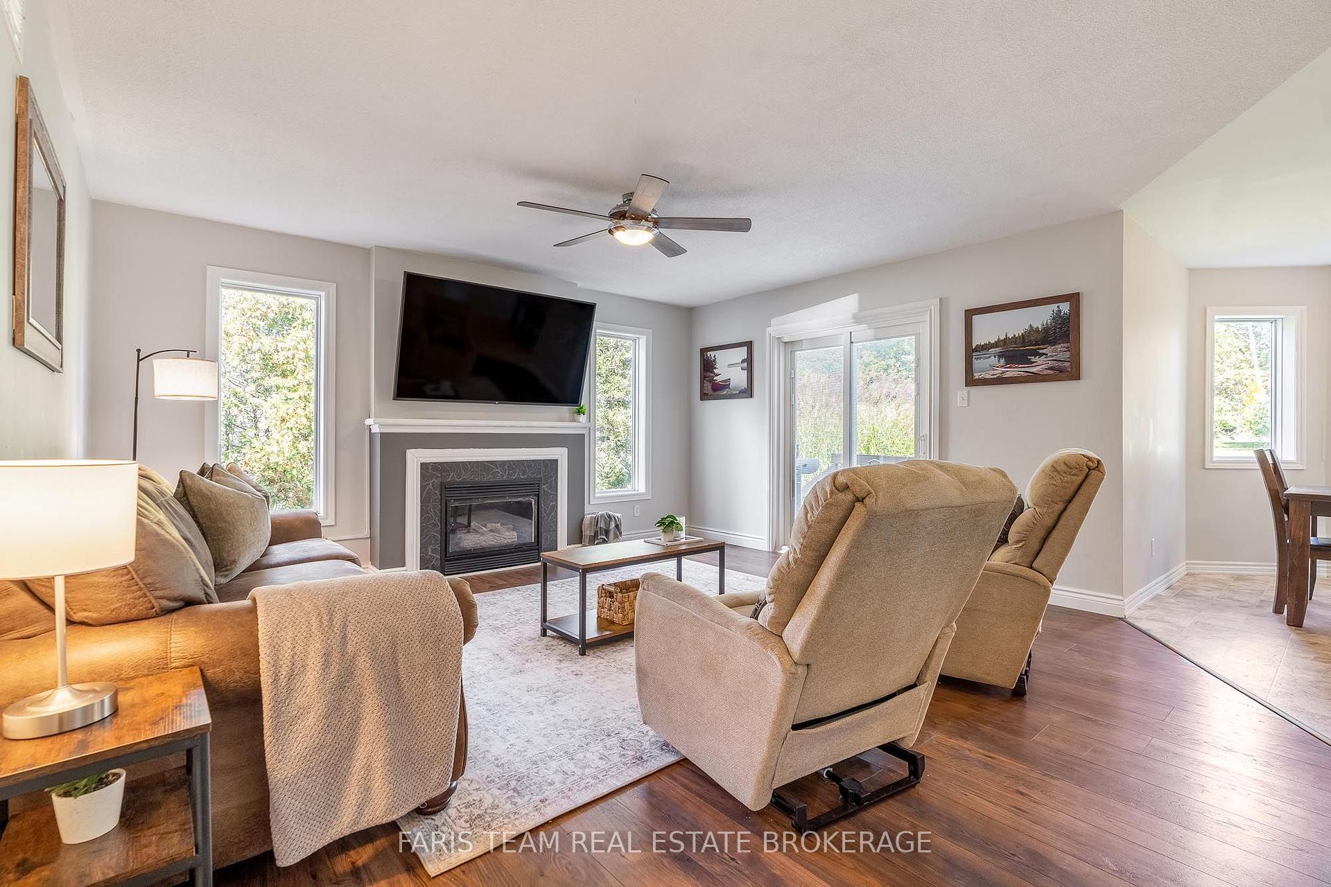 Photo 10 of 56 Procee Circle, Oro-Medonte, Craighurst — HOMEH