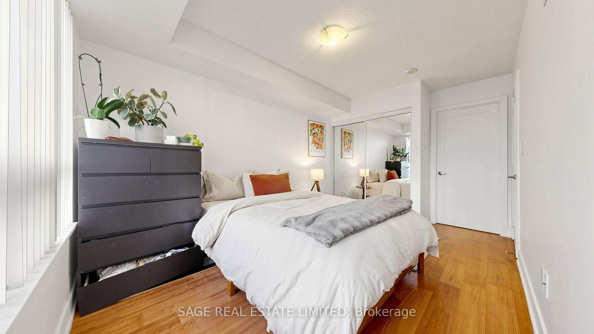 Photo 15 of Unit 1007, 20 Blue Jays Way, Toronto, Waterfront Communities — HOMEH