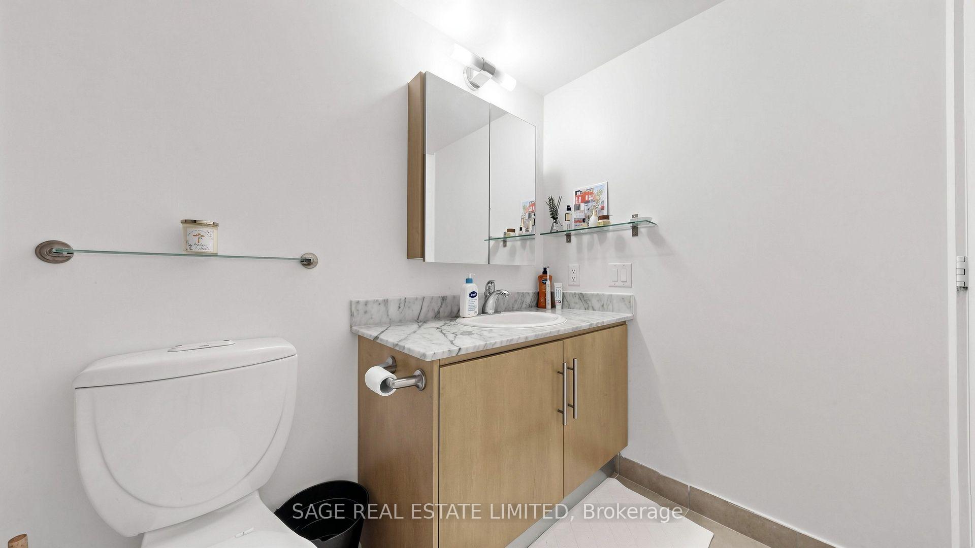 Photo 17 of Unit 1007, 20 Blue Jays Way, Toronto, Waterfront Communities — HOMEH