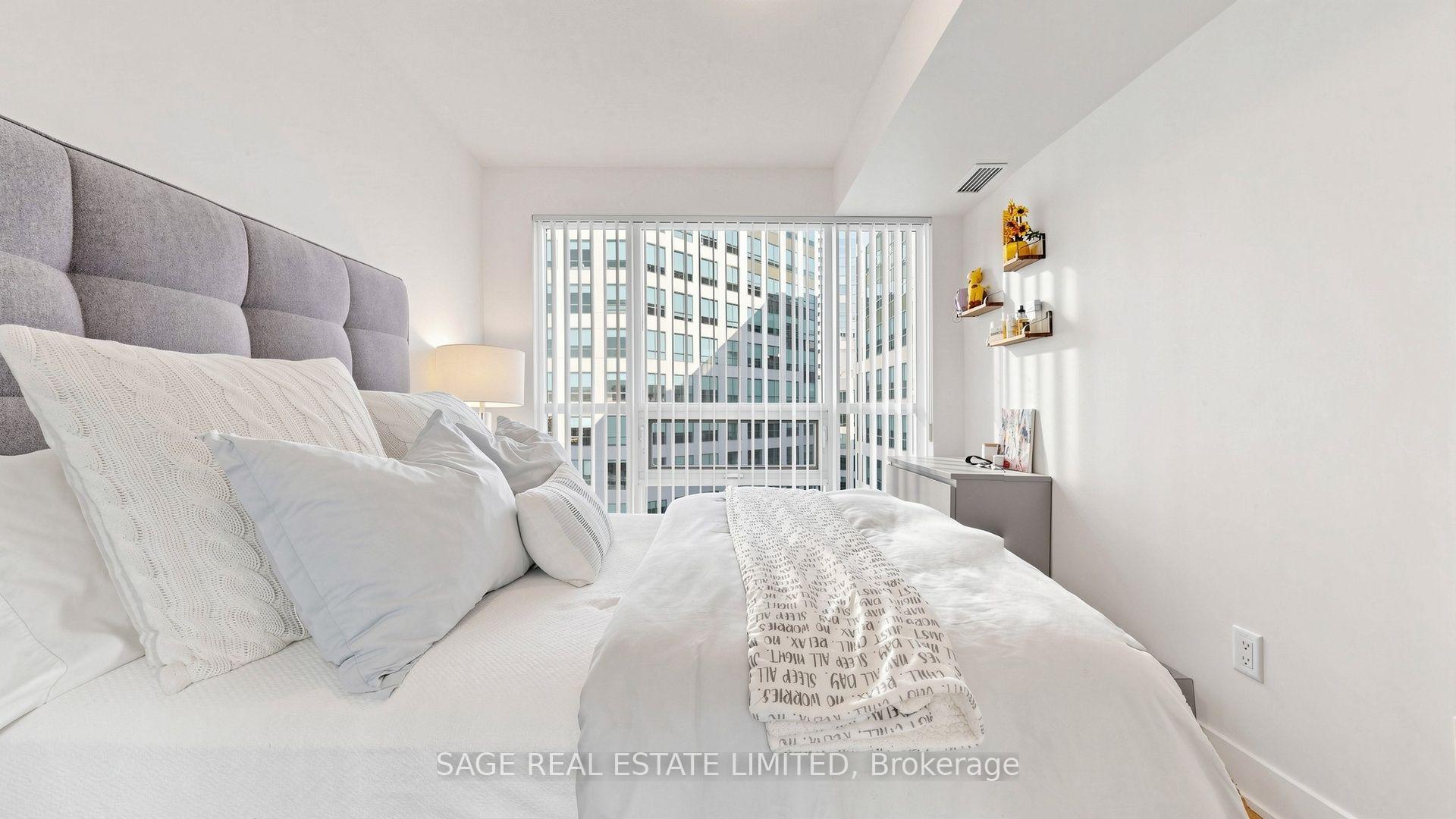 Photo 21 of Unit 1007, 20 Blue Jays Way, Toronto, Waterfront Communities — HOMEH