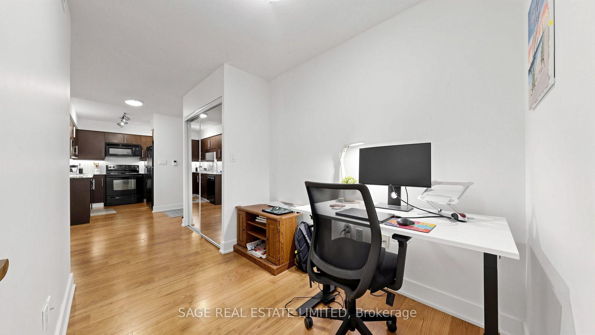 Photo 23 of Unit 1007, 20 Blue Jays Way, Toronto, Waterfront Communities — HOMEH