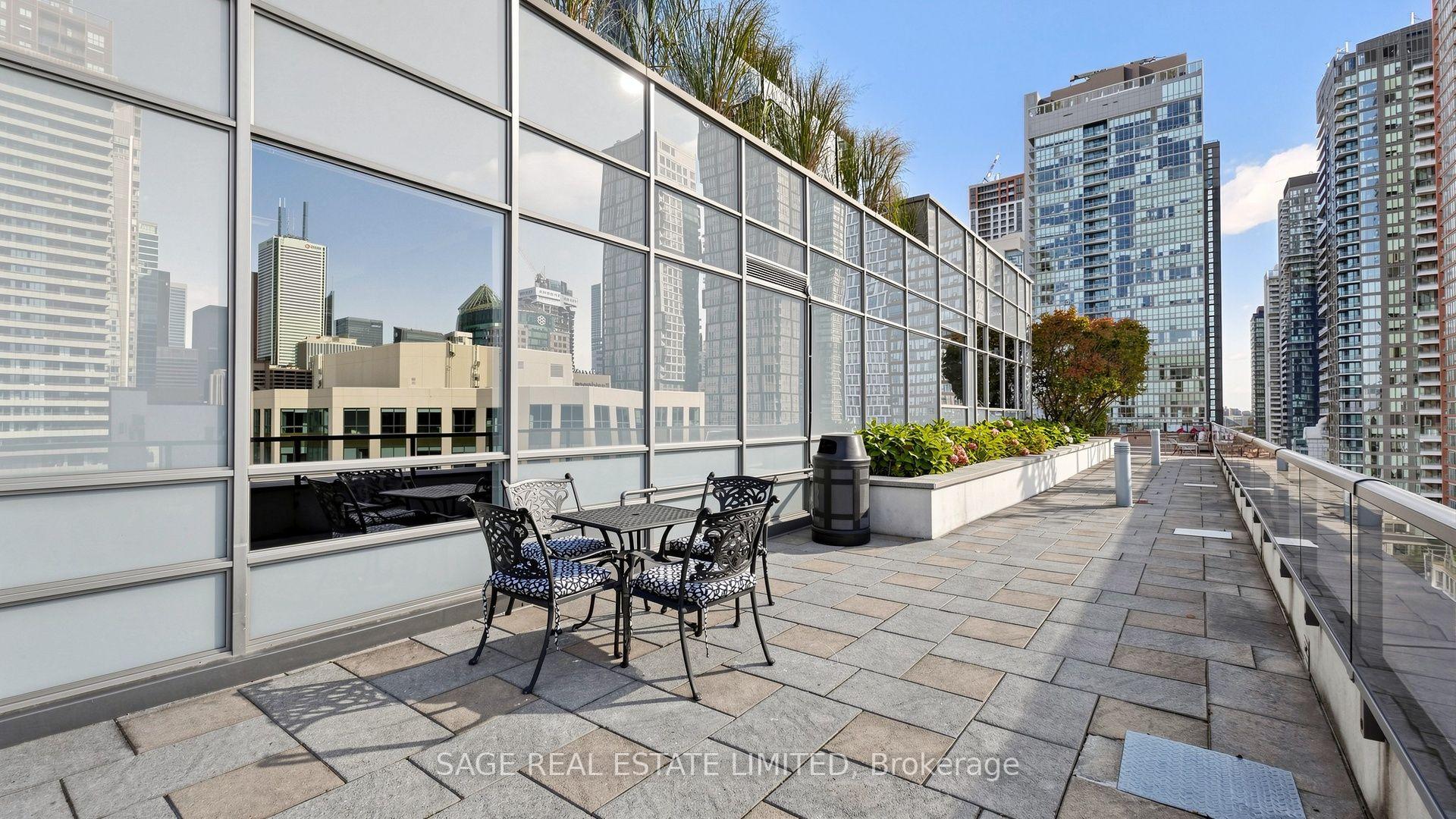 Photo 38 of Unit 1007, 20 Blue Jays Way, Toronto, Waterfront Communities — HOMEH