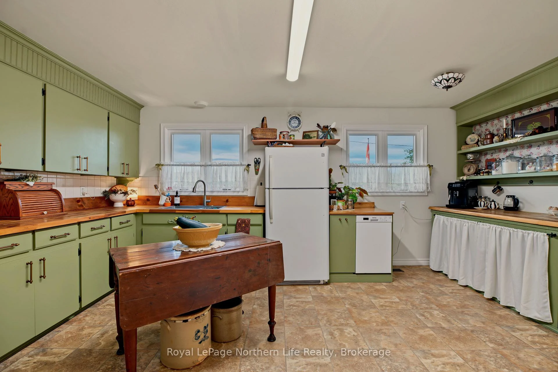 Photo 16 of 57 Homestead Road, Calvin — HOMEH
