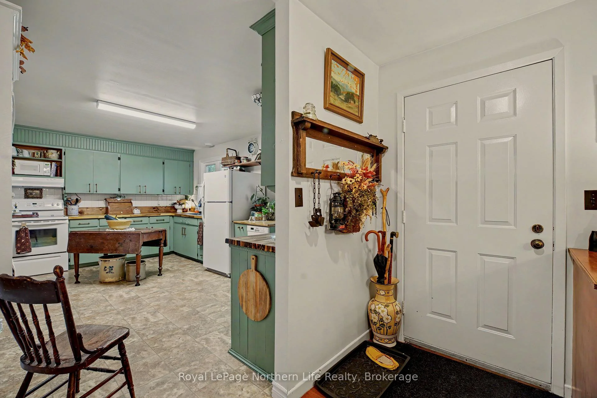 Photo 38 of 57 Homestead Road, Calvin — HOMEH