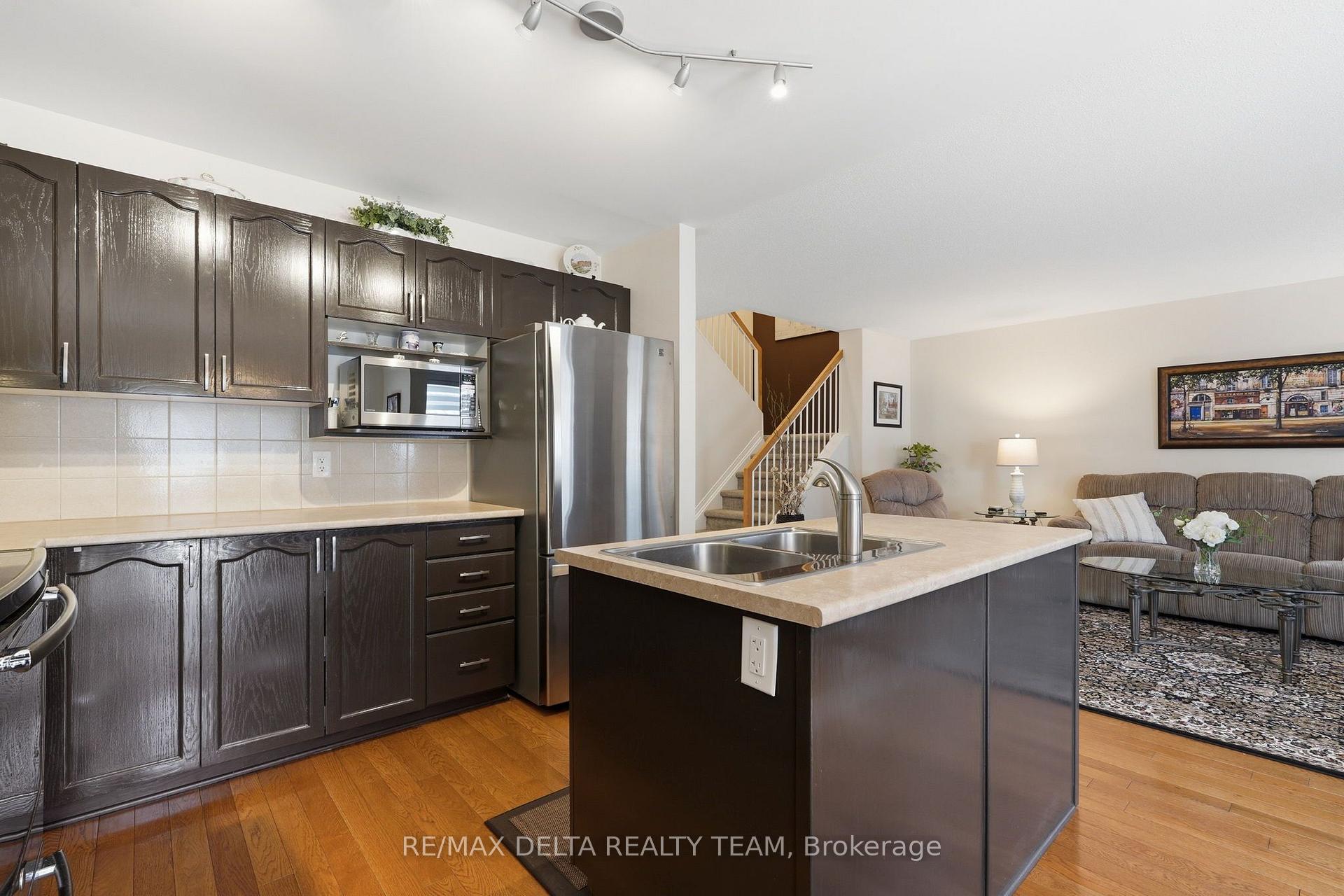 Photo 7 of 64 Collington Street, Ottawa, Barrhaven East — HOMEH