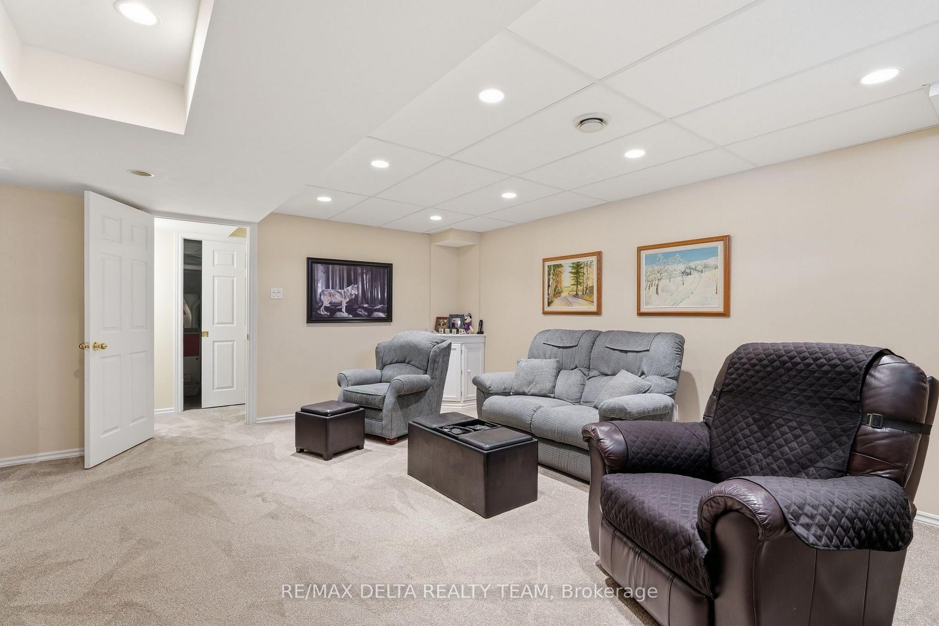 Photo 15 of 64 Collington Street, Ottawa, Barrhaven East — HOMEH