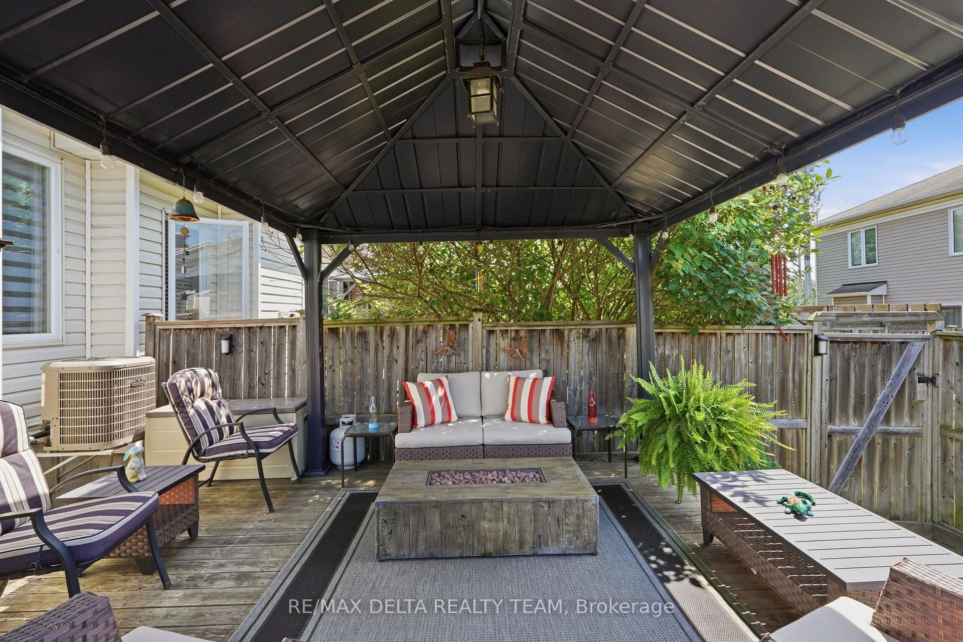 Photo 25 of 64 Collington Street, Ottawa, Barrhaven East — HOMEH