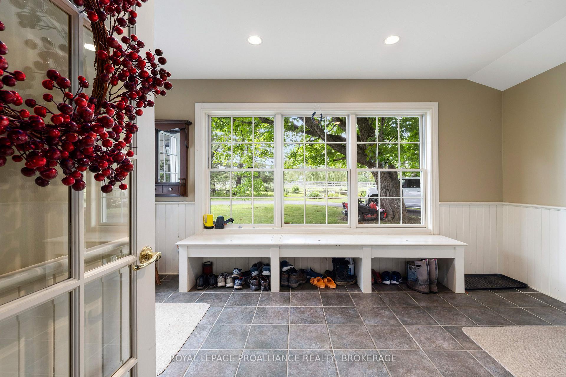 Photo 2 of 3330 Amey Road, Frontenac, Frontenac South — HOMEH