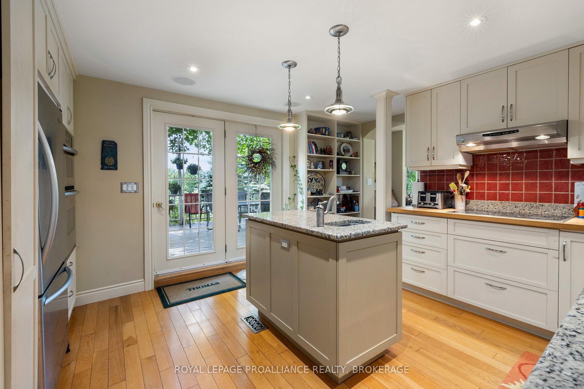 Photo 5 of 3330 Amey Road, Frontenac, Frontenac South — HOMEH