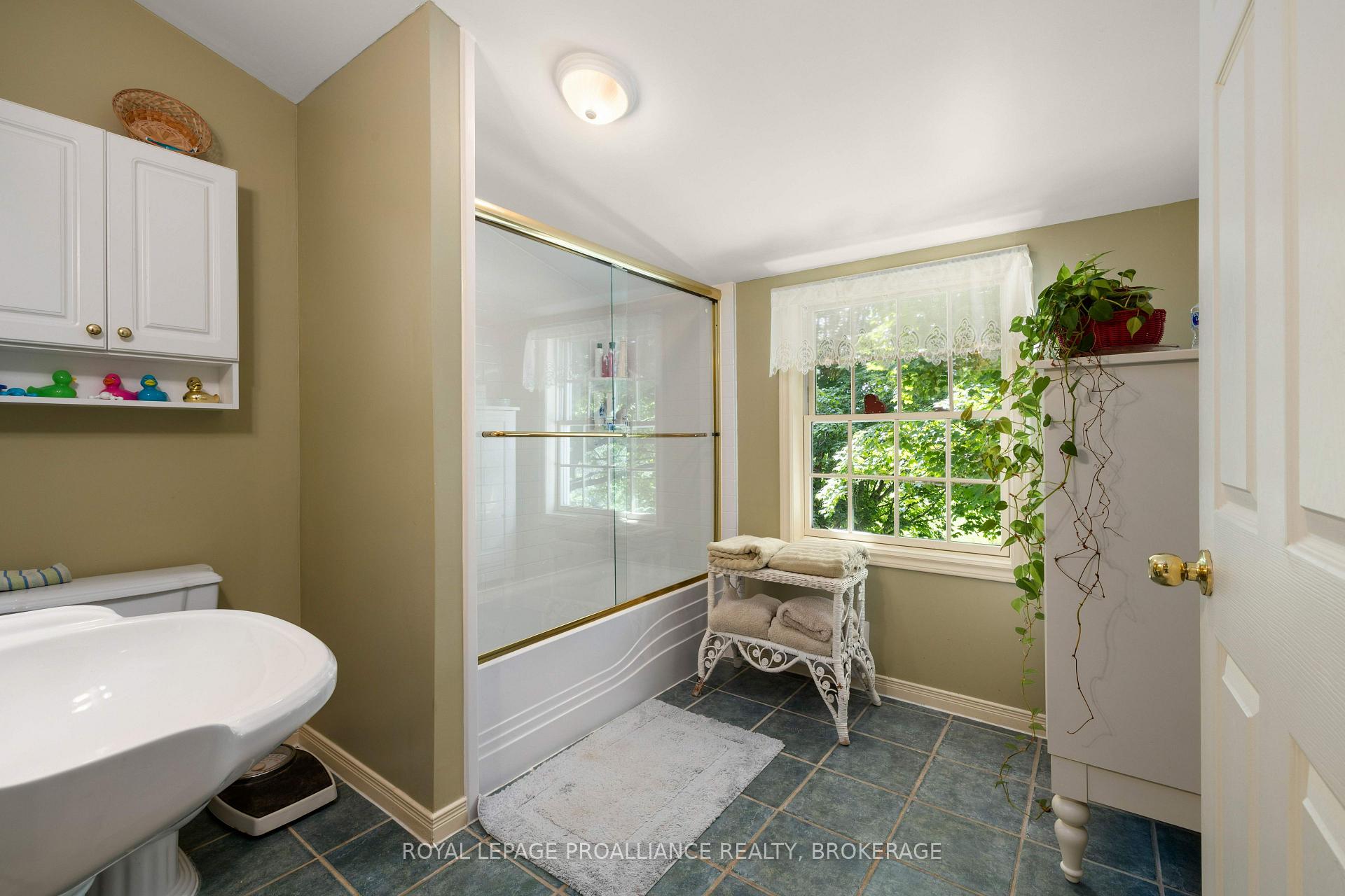 Photo 32 of 3330 Amey Road, Frontenac, Frontenac South — HOMEH
