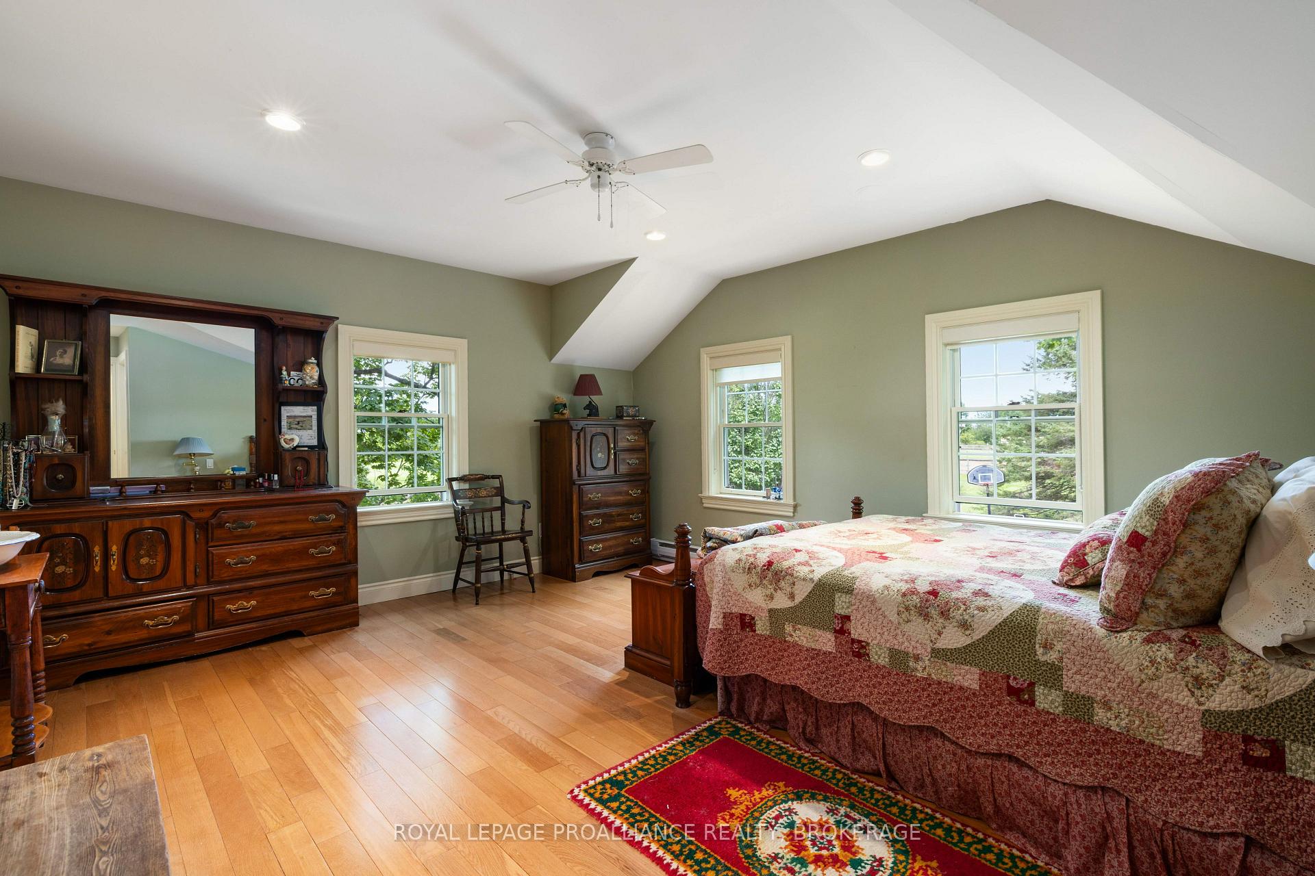 Photo 33 of 3330 Amey Road, Frontenac, Frontenac South — HOMEH