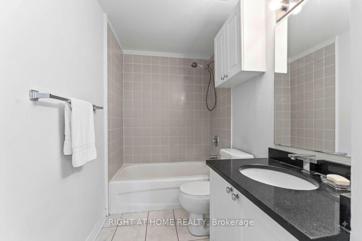 Photo 16 of Unit 1009, 134 York Street, Ottawa, Lower Town/Byward Market — HOMEH