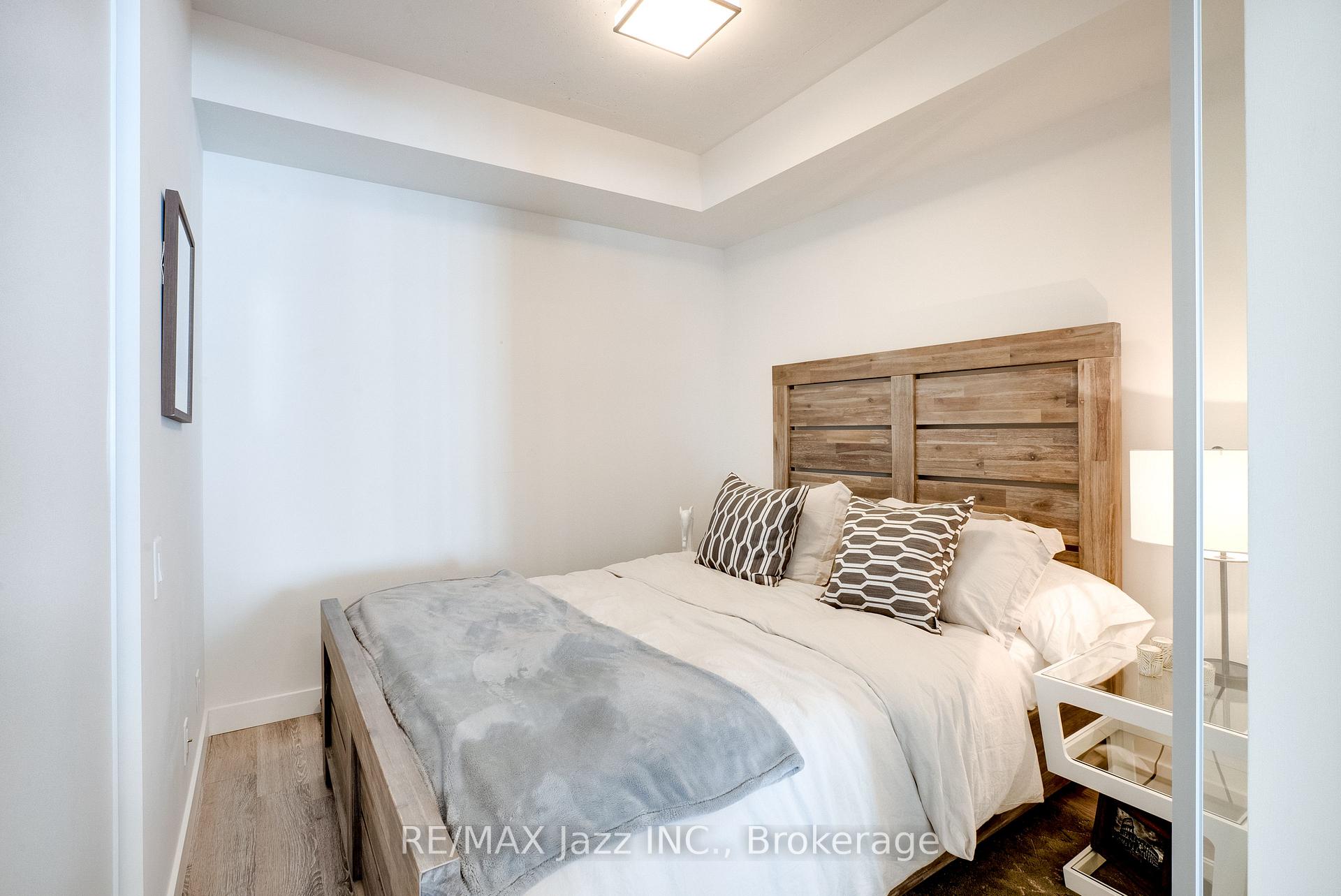 Photo 7 of Unit 307, 100 Bond Street E, Oshawa, O'Neill — HOMEH
