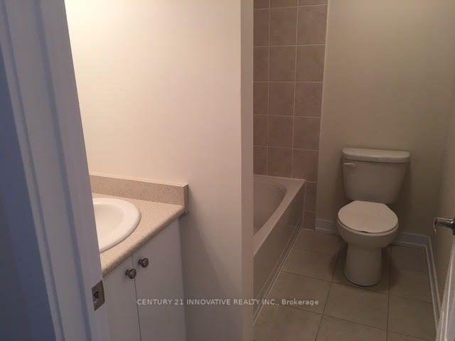Photo 11 of Unit 1202, 11 Dunsheath Way, Markham, Cornell — HOMEH