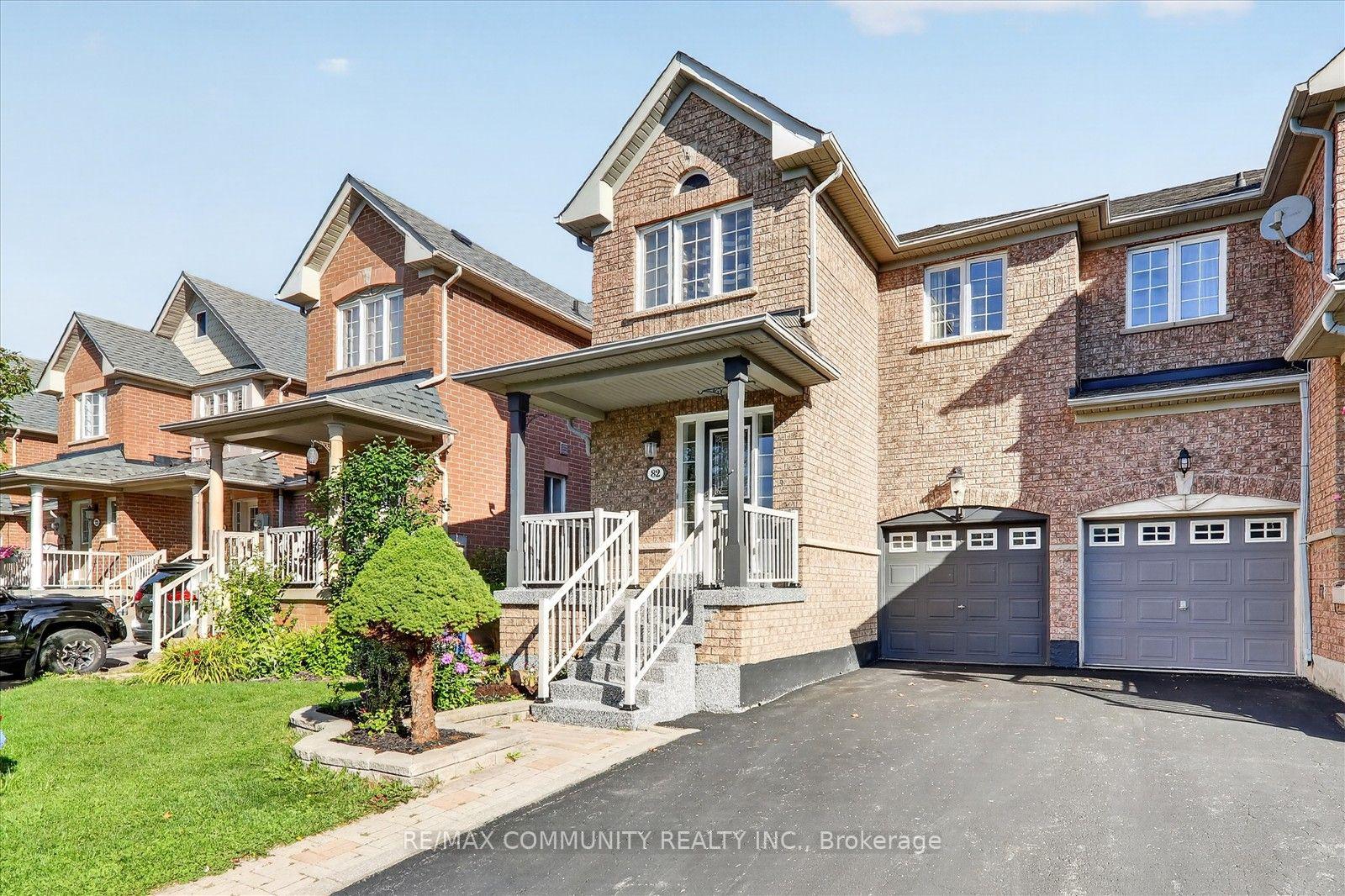 Photo of 82 Burgeess Crescent