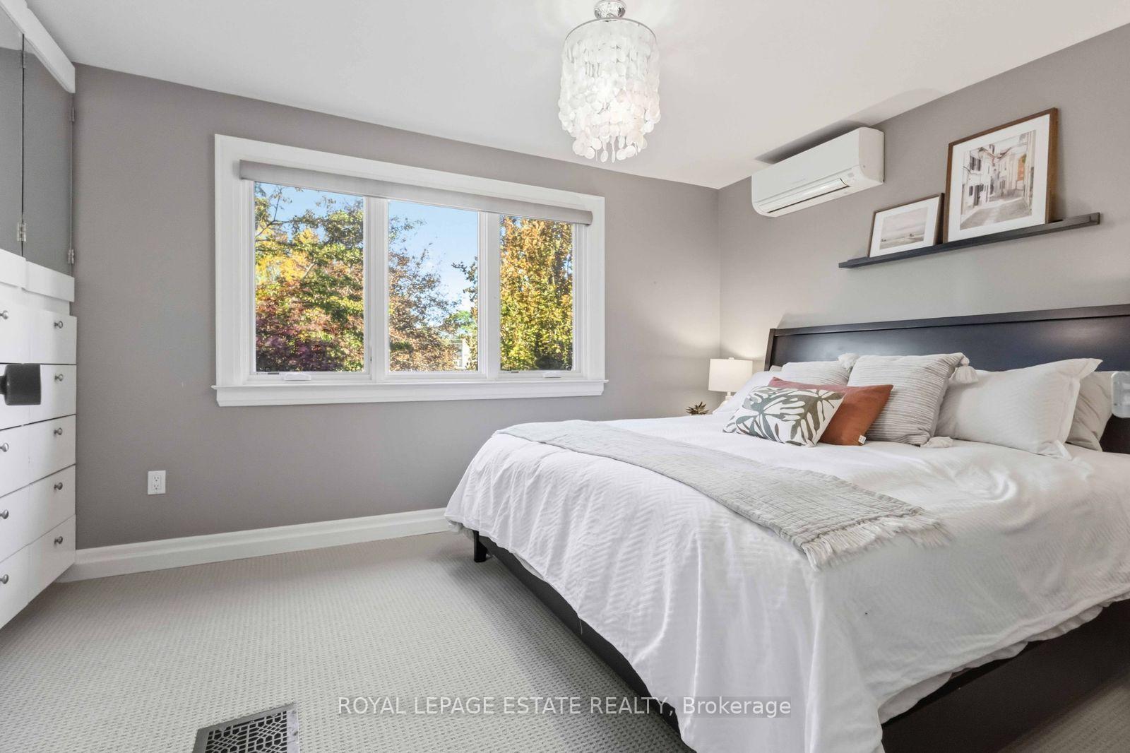 Photo 10 of 81 Courcelette Road, Scarborough, Birchcliffe-Cliffside — HOMEH