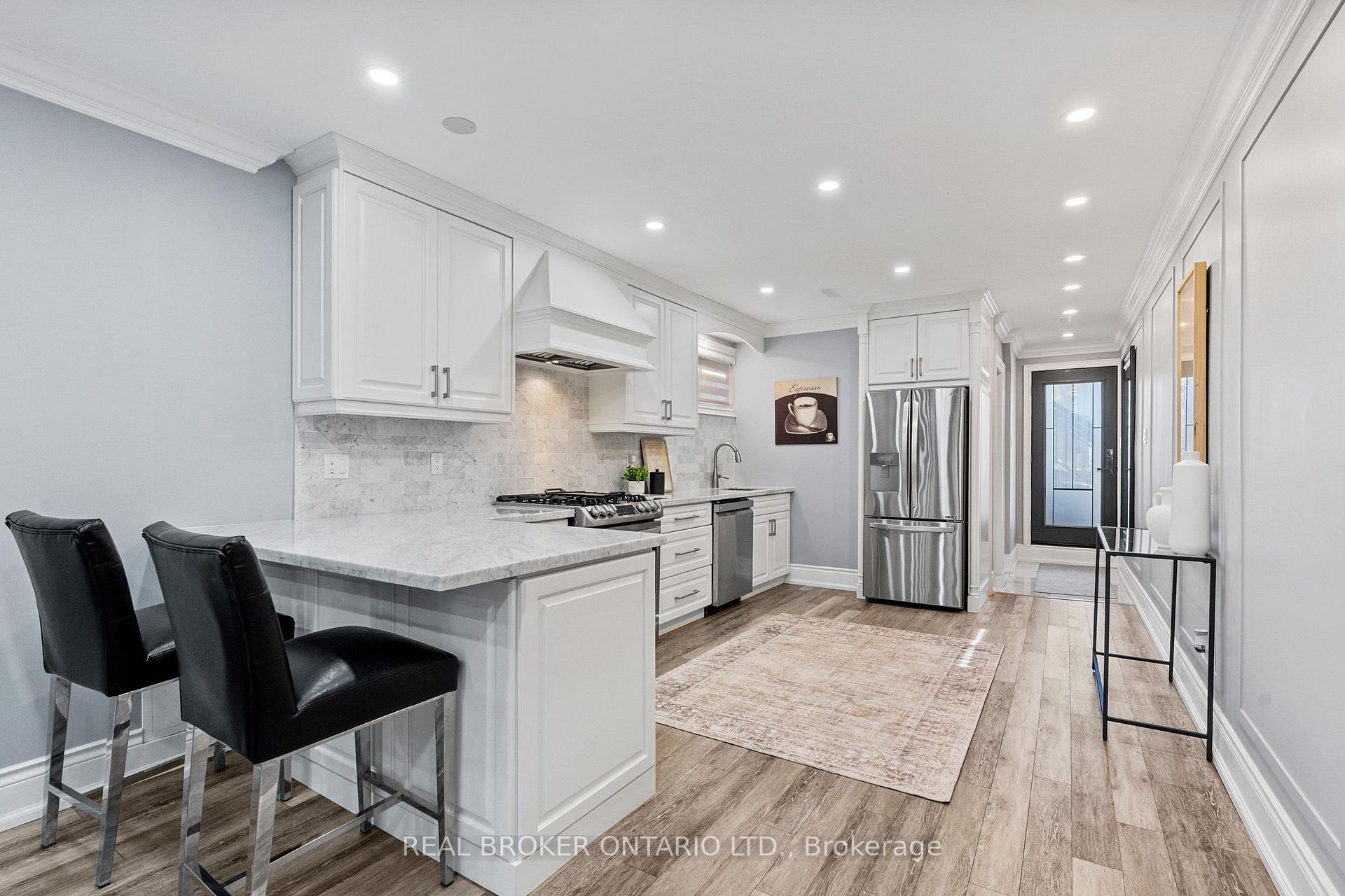 Photo 21 of 3952 Bishopstoke Lane, Mississauga, Rathwood — HOMEH