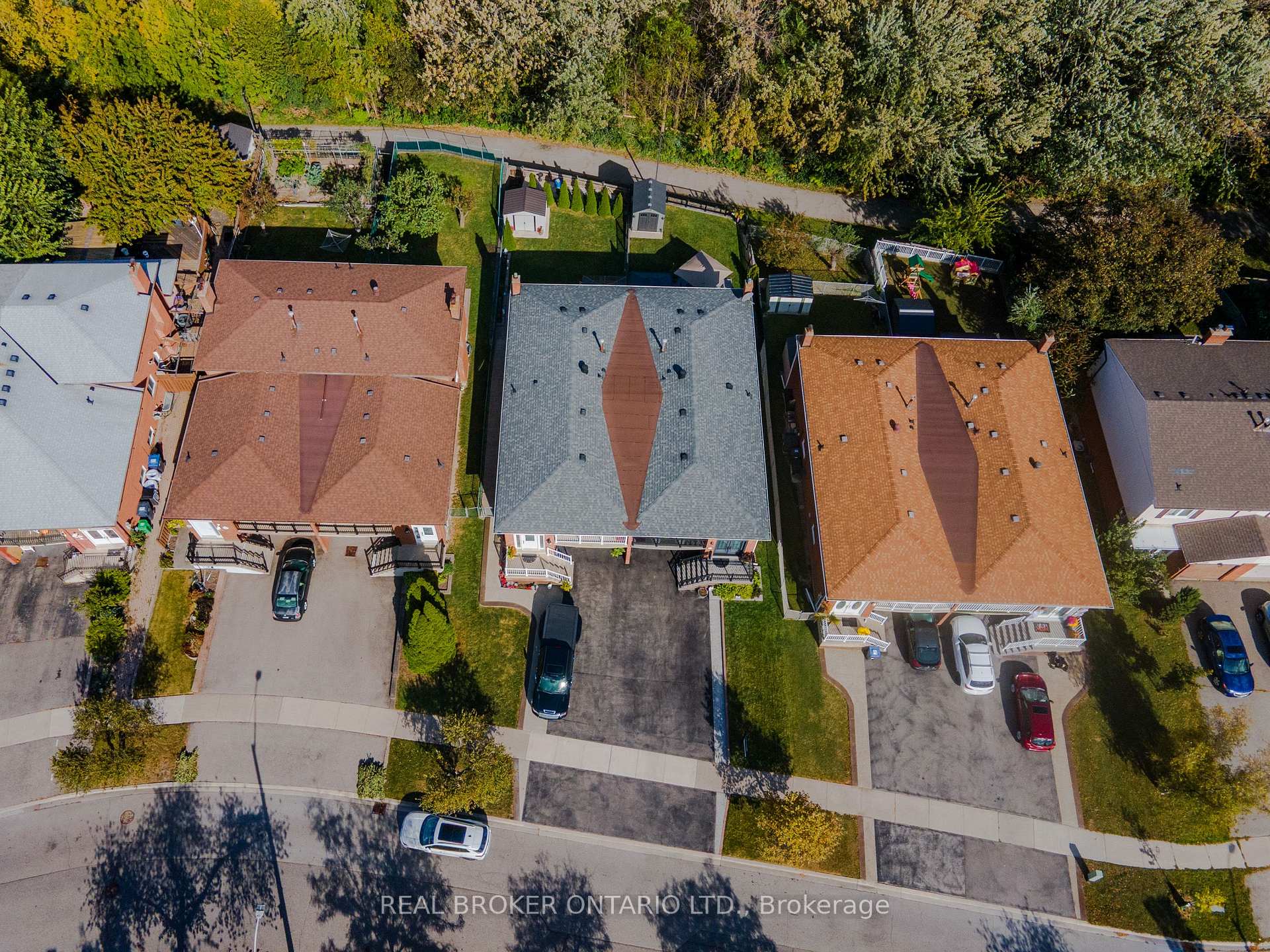 Photo 34 of 3952 Bishopstoke Lane, Mississauga, Rathwood — HOMEH