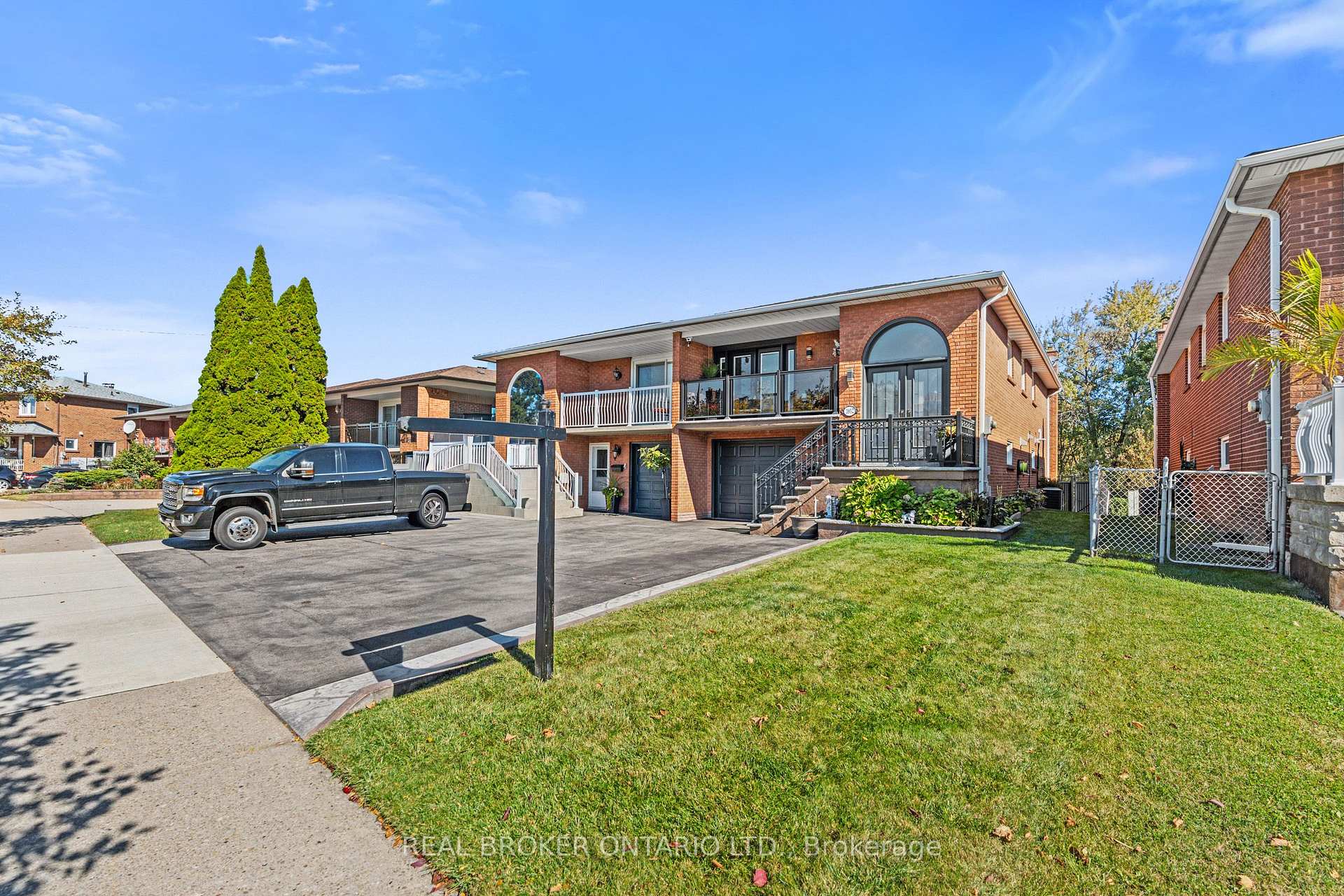 Photo 38 of 3952 Bishopstoke Lane, Mississauga, Rathwood — HOMEH