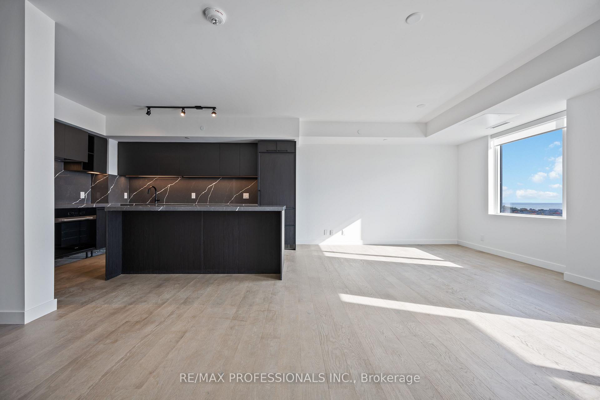 Photo 6 of Unit 1203, 1050 Eastern Avenue, Toronto, Greenwood-Coxwell — HOMEH