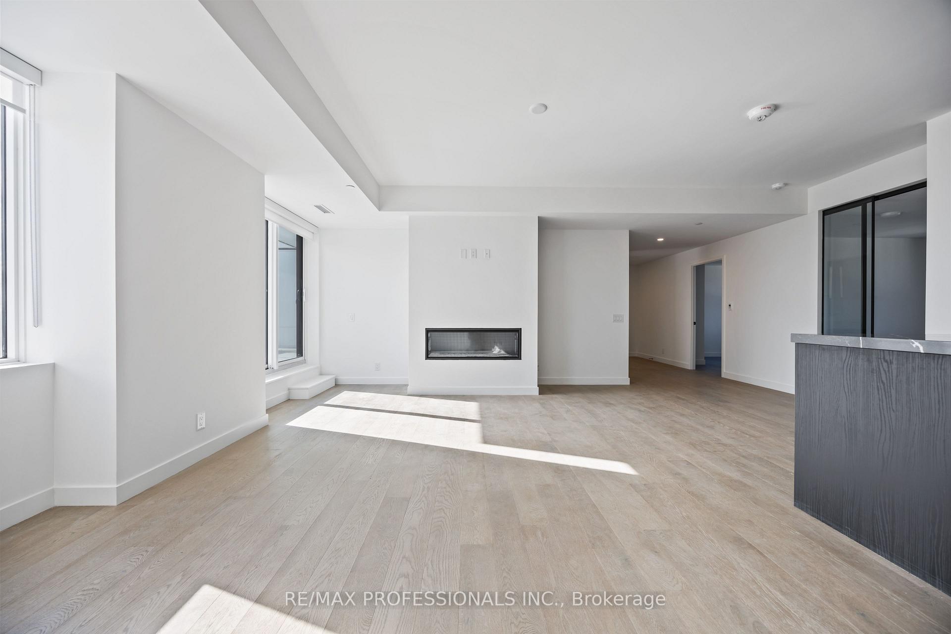 Photo 10 of Unit 1203, 1050 Eastern Avenue, Toronto, Greenwood-Coxwell — HOMEH