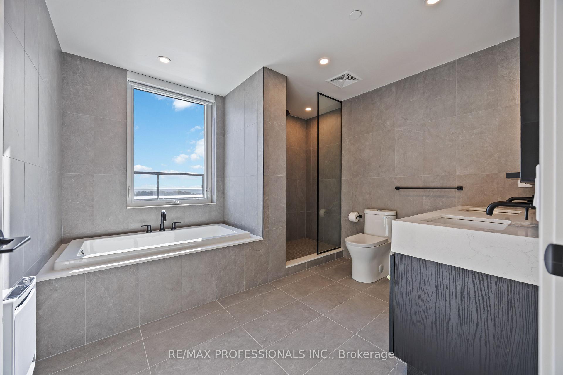Photo 24 of Unit 1203, 1050 Eastern Avenue, Toronto, Greenwood-Coxwell — HOMEH