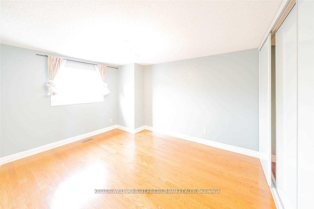 Photo 4 of 44 Keys Drive, Ajax, Central — HOMEH