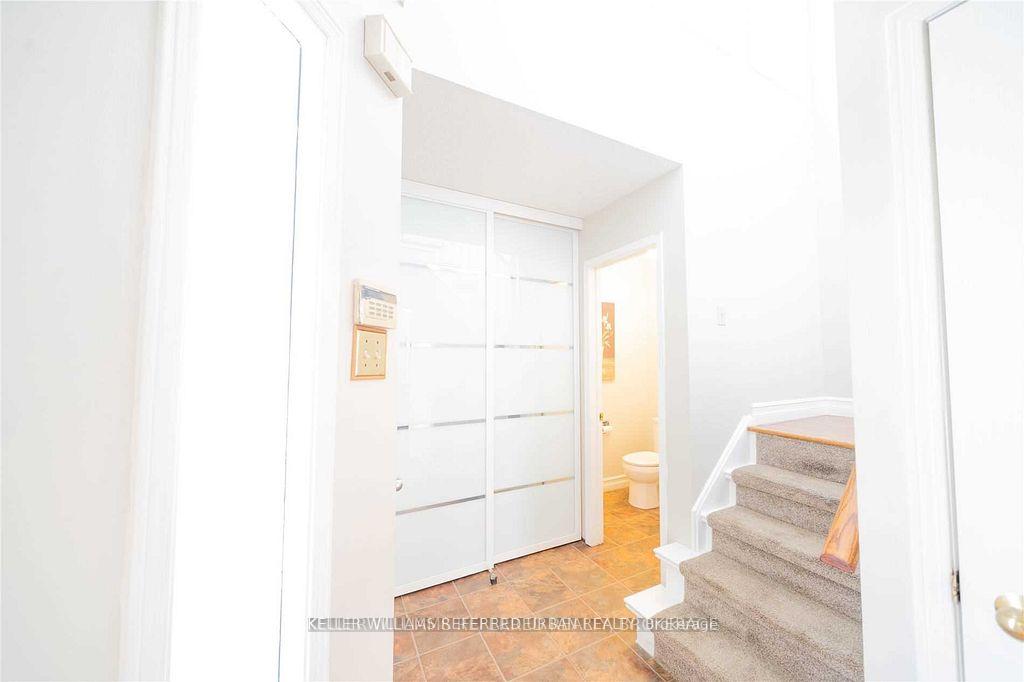 Photo 10 of 44 Keys Drive, Ajax, Central — HOMEH