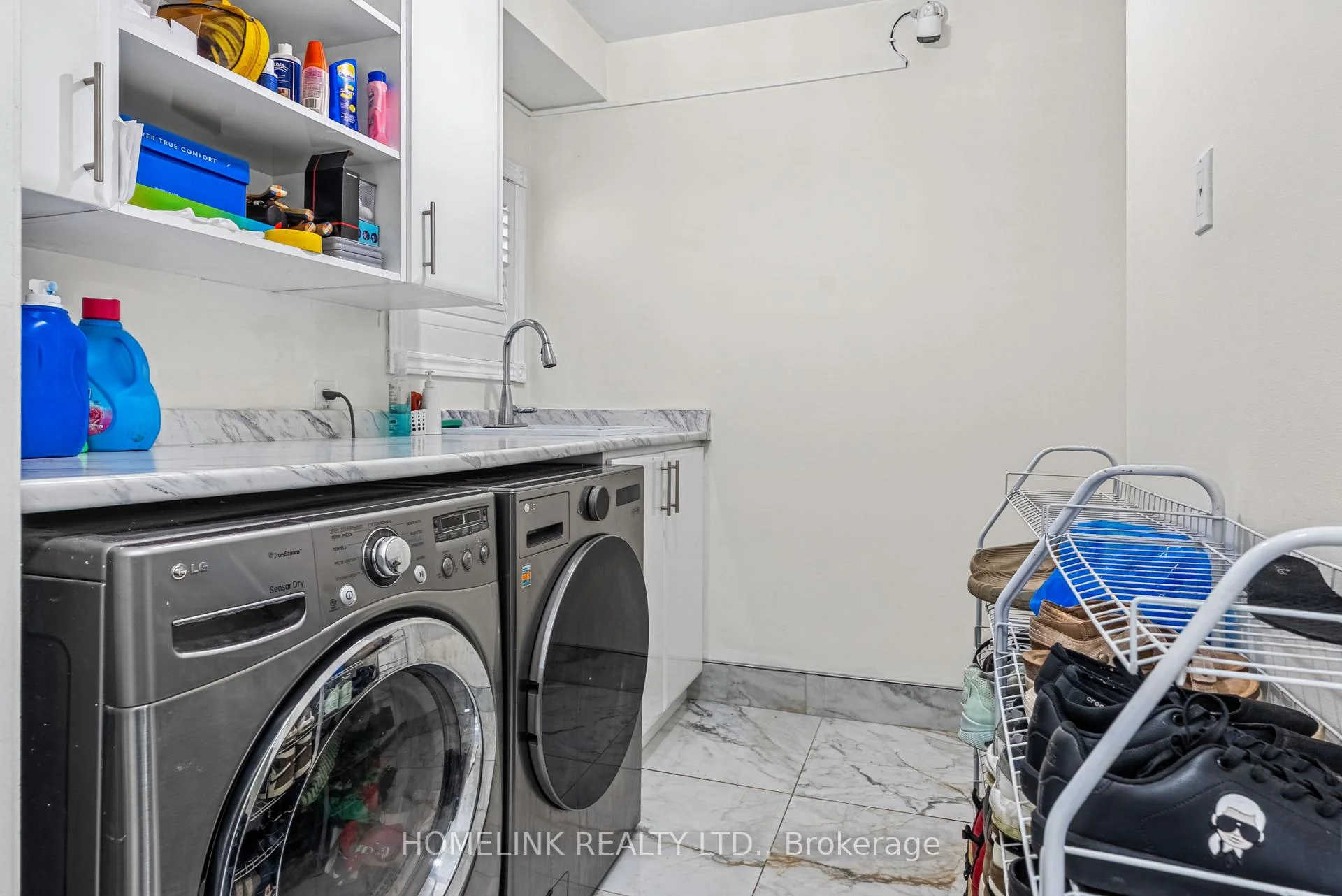 Photo 19 of 5054 Terry Fox Way, Mississauga, East Credit — HOMEH