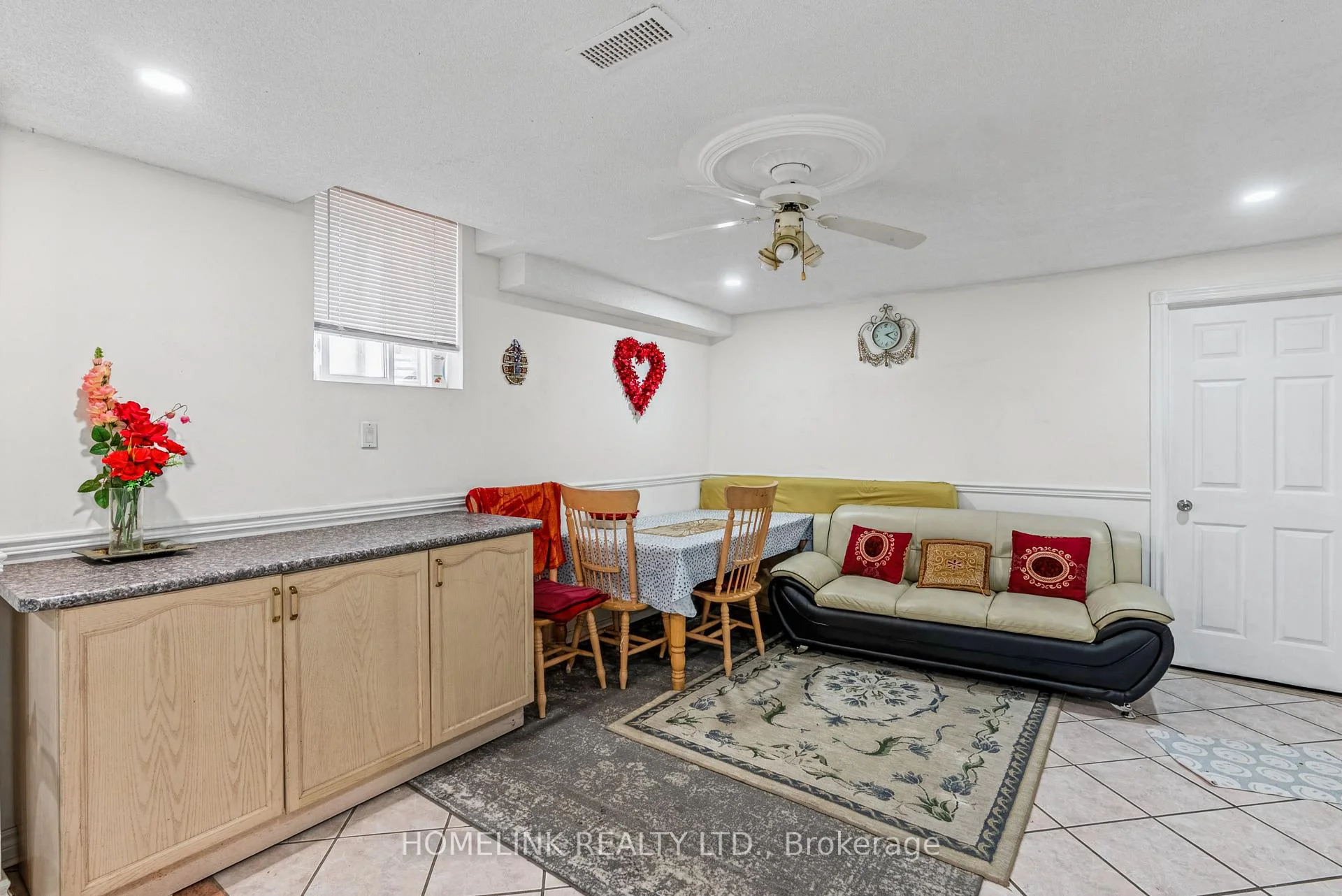 Photo 42 of 5054 Terry Fox Way, Mississauga, East Credit — HOMEH