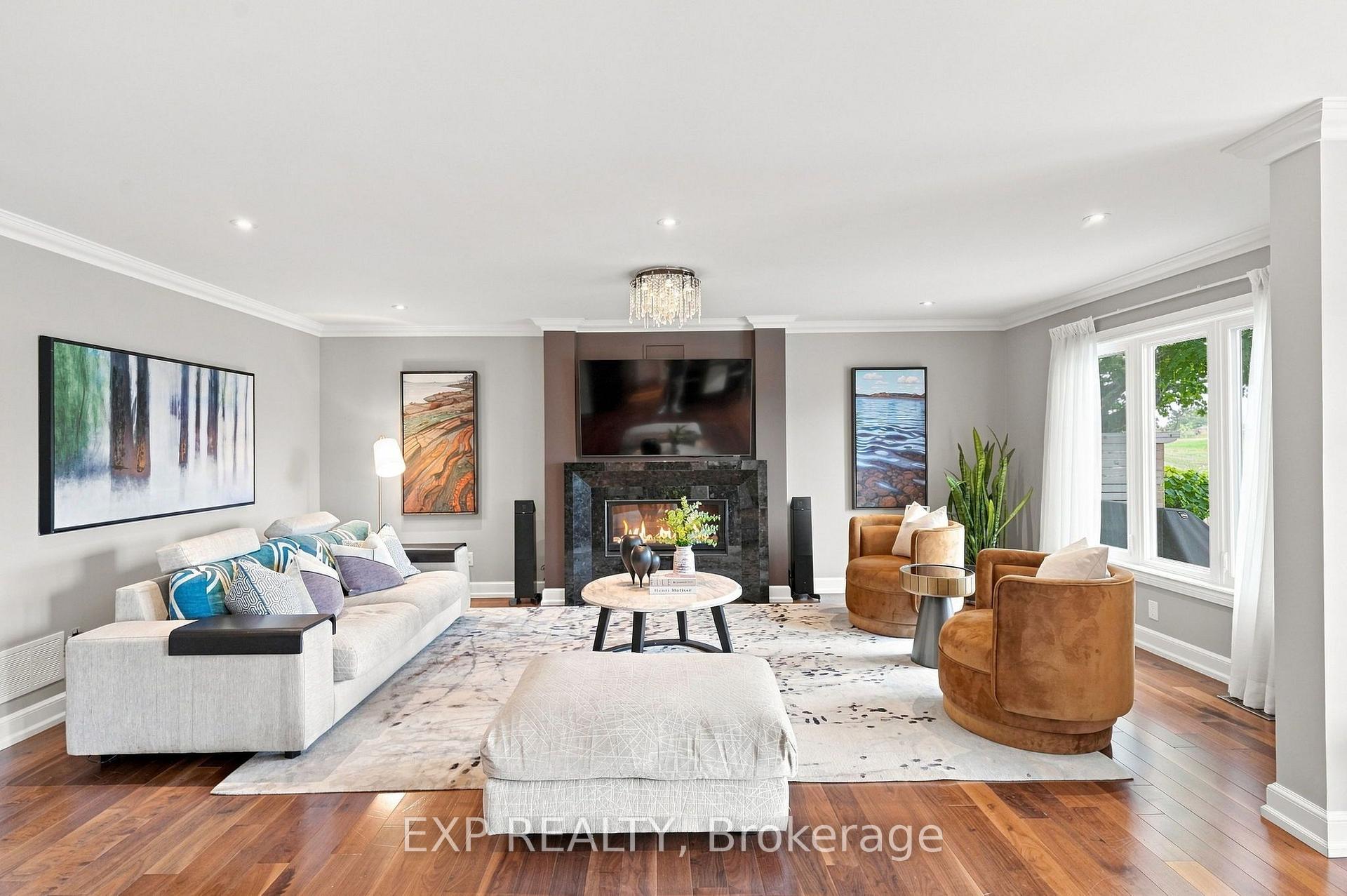 Photo 12 of 655 Culler Mews, Newmarket, Stonehaven-Wyndham — HOMEH
