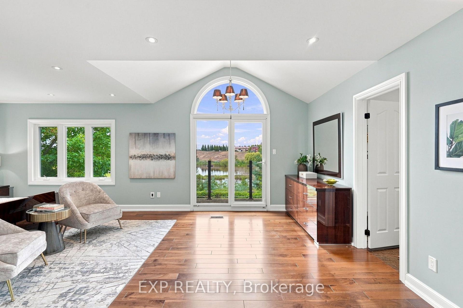 Photo 20 of 655 Culler Mews, Newmarket, Stonehaven-Wyndham — HOMEH