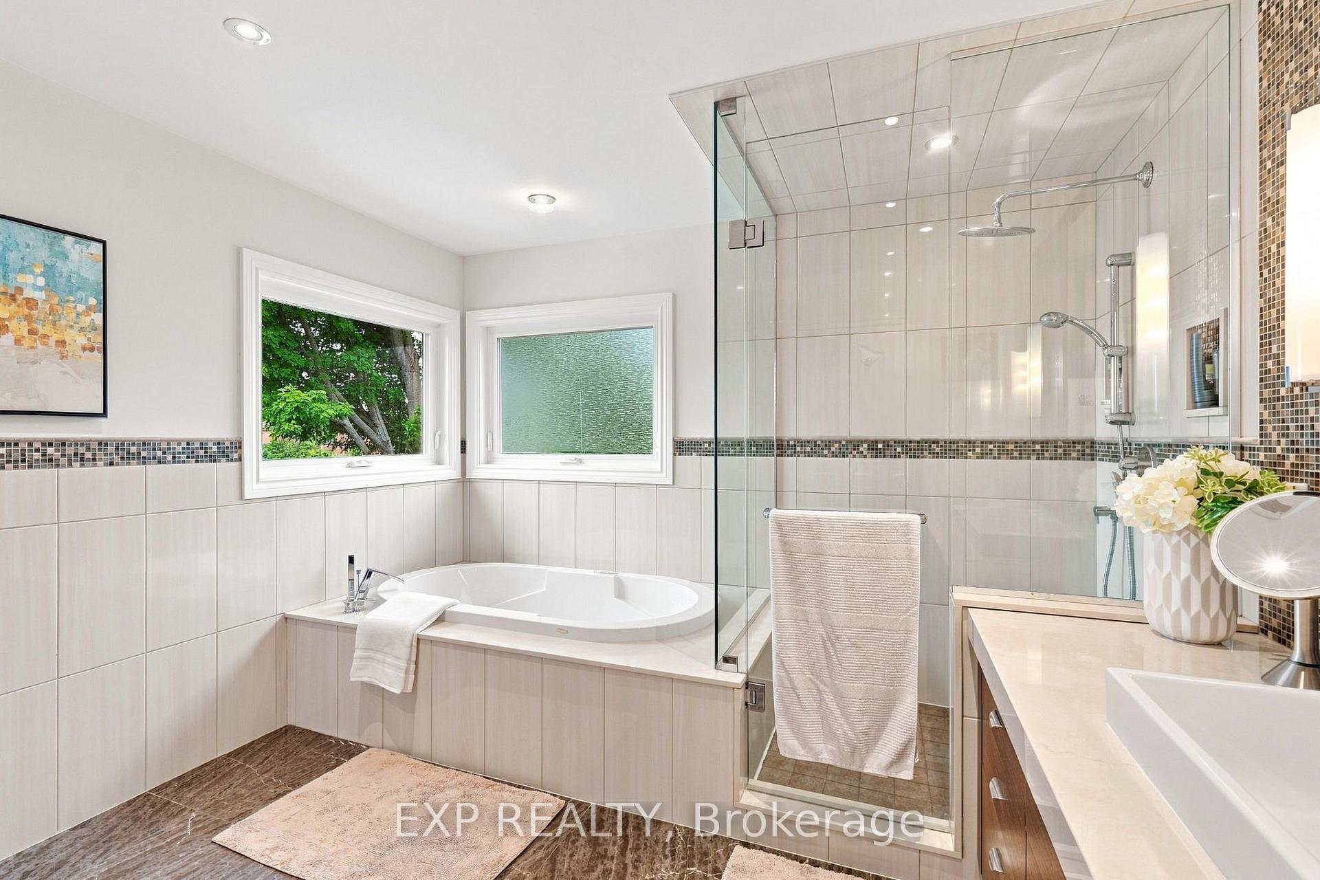 Photo 25 of 655 Culler Mews, Newmarket, Stonehaven-Wyndham — HOMEH