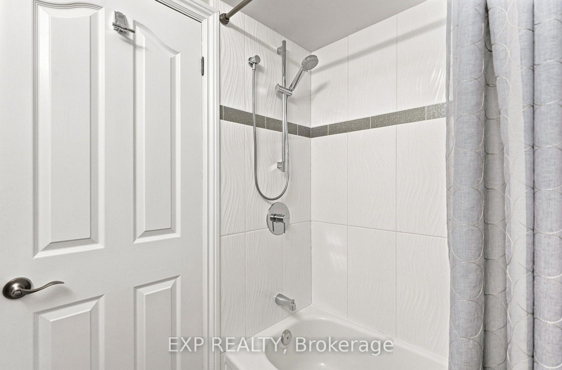 Photo 37 of 655 Culler Mews, Newmarket, Stonehaven-Wyndham — HOMEH