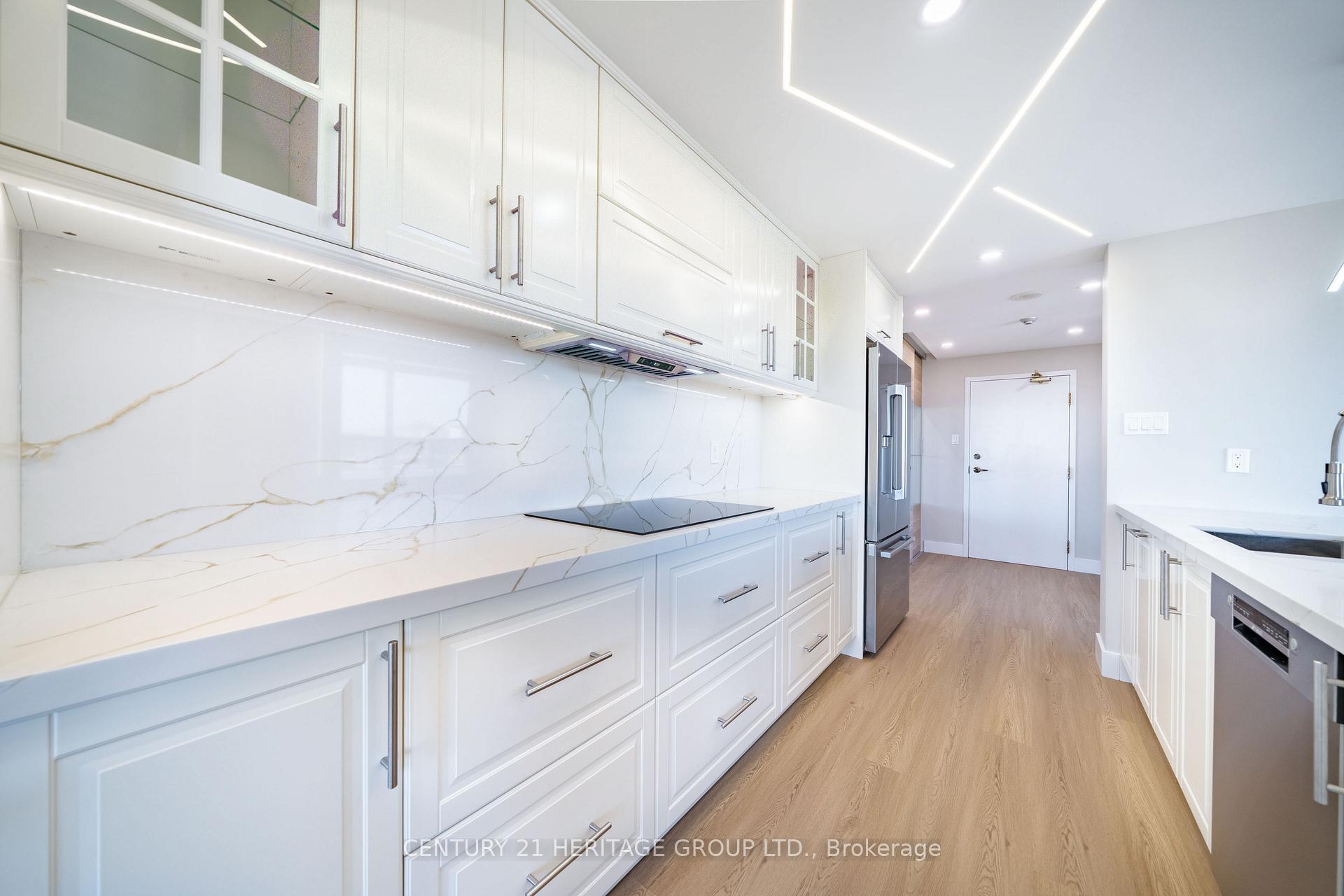 Photo 14 of Unit 1203, 7 Townsgate Drive, Vaughan, Crestwood-Springfarm-Yorkhill — HOMEH