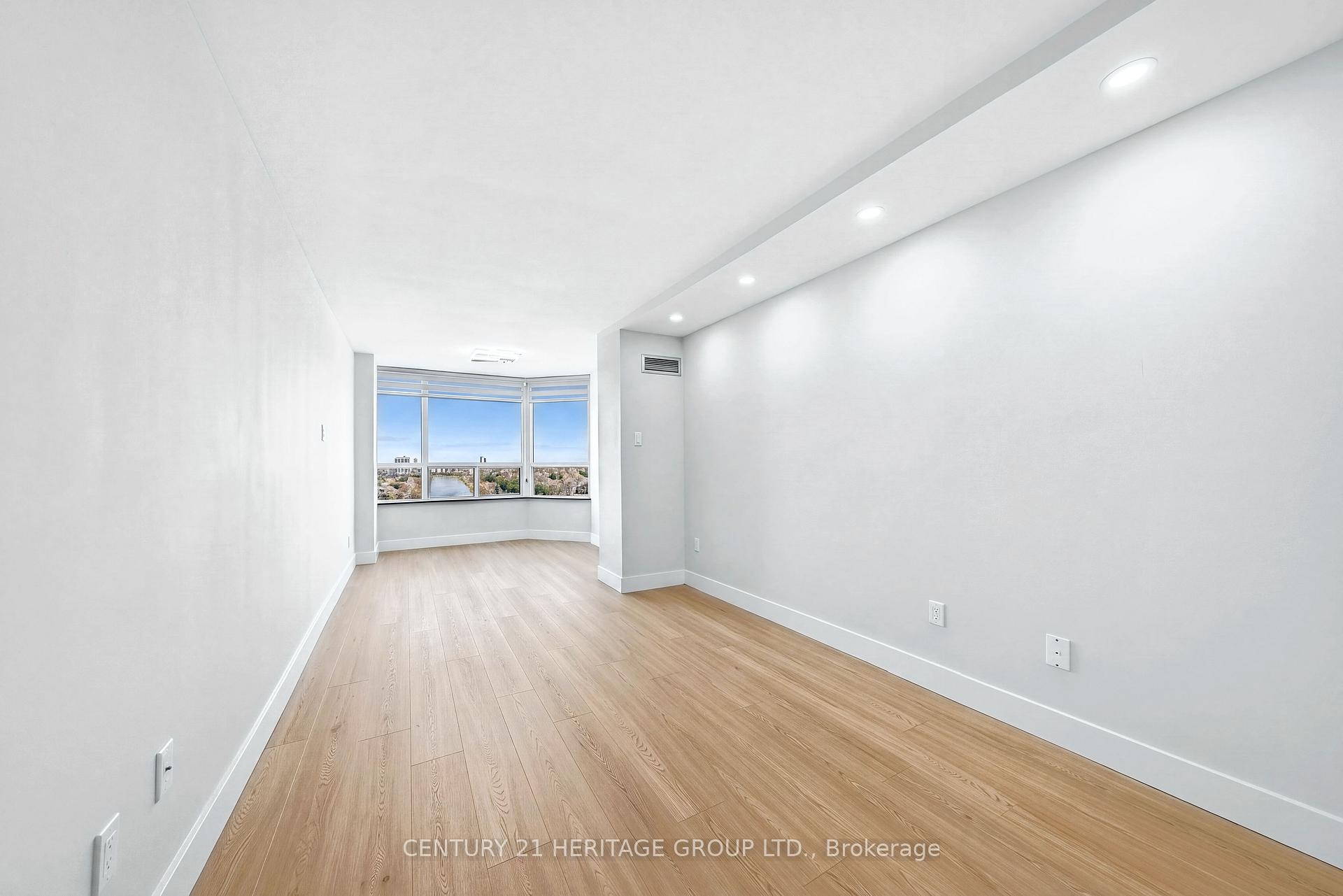 Photo 19 of Unit 1203, 7 Townsgate Drive, Vaughan, Crestwood-Springfarm-Yorkhill — HOMEH