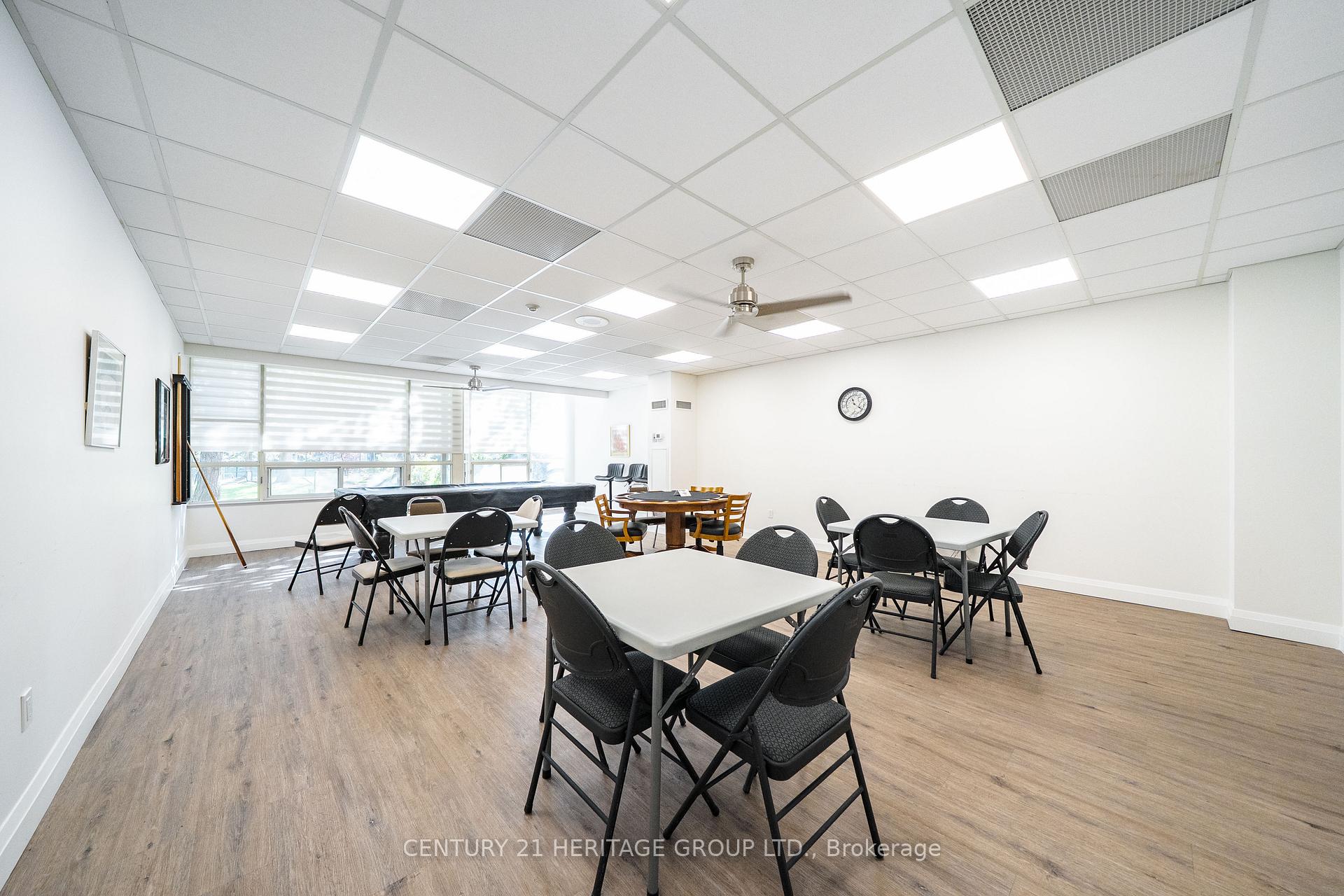 Photo 36 of Unit 1203, 7 Townsgate Drive, Vaughan, Crestwood-Springfarm-Yorkhill — HOMEH