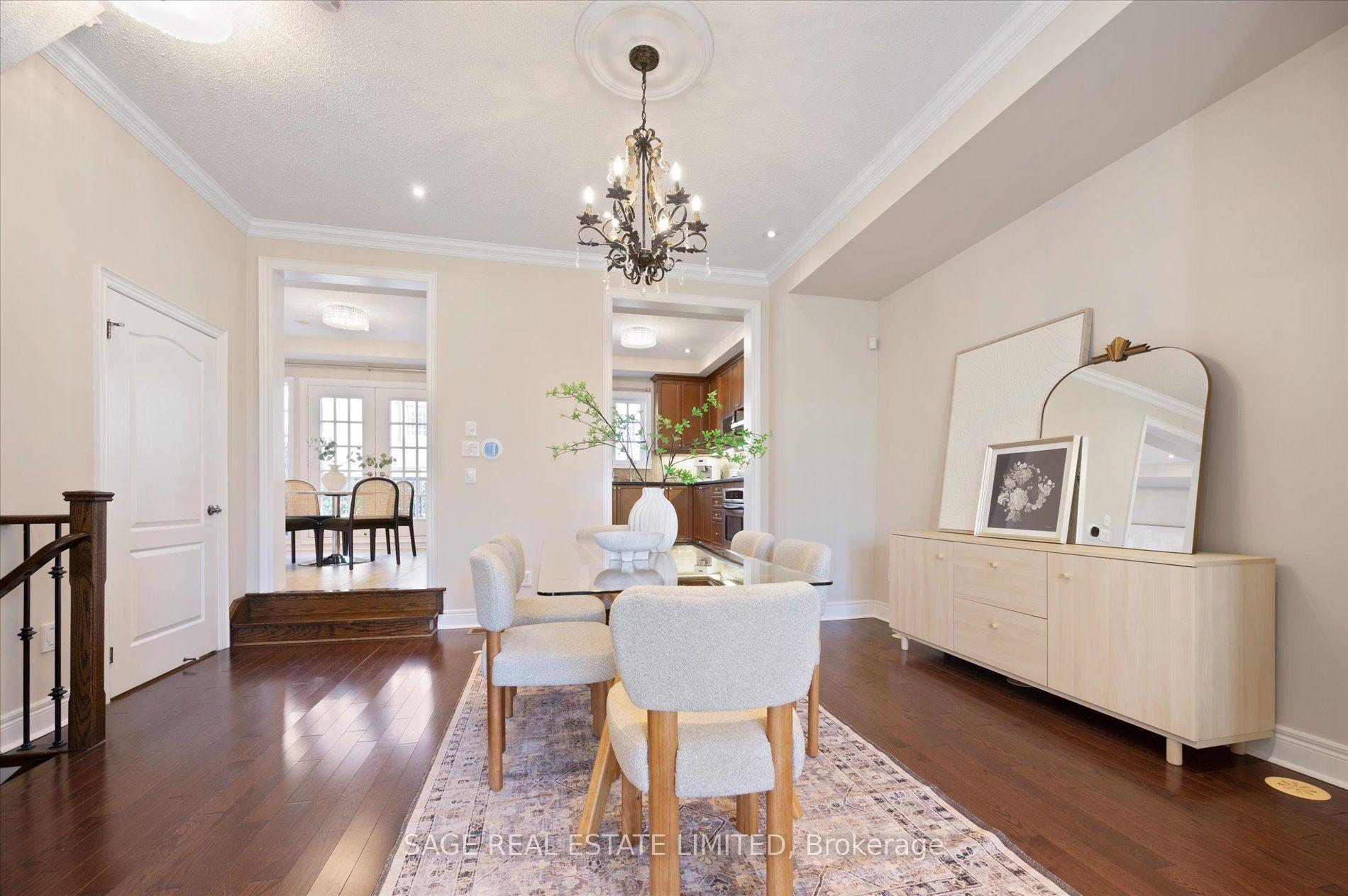 Photo 5 of 19 Roseberry Road, Markham, Unionville — HOMEH